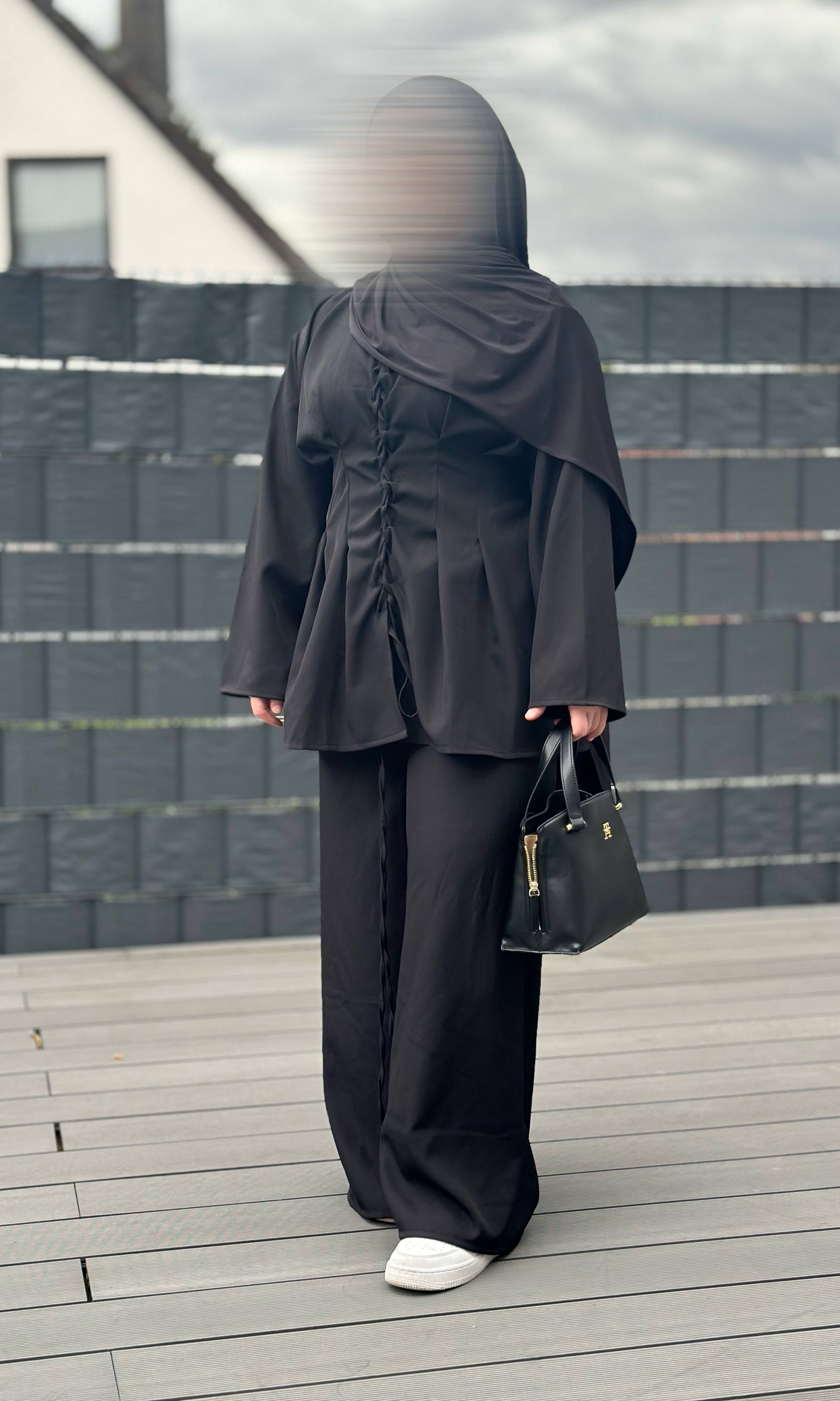 zweiteiler mit hose, polyester-elastan, einheitsgröße 32-40, schnürung vorne & am rücken, frontansicht