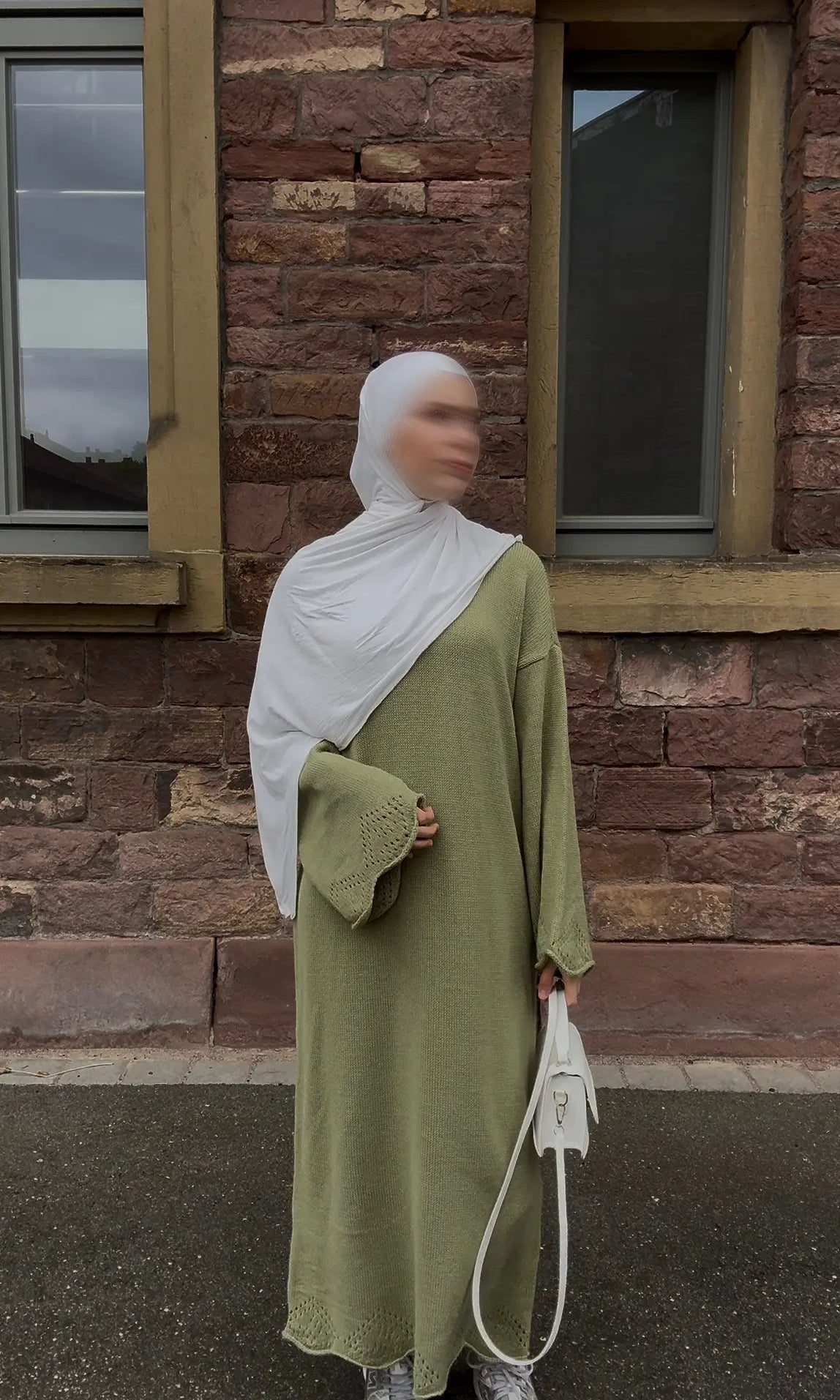 2395F888-0208-4E40-8456-E81BFC817F31