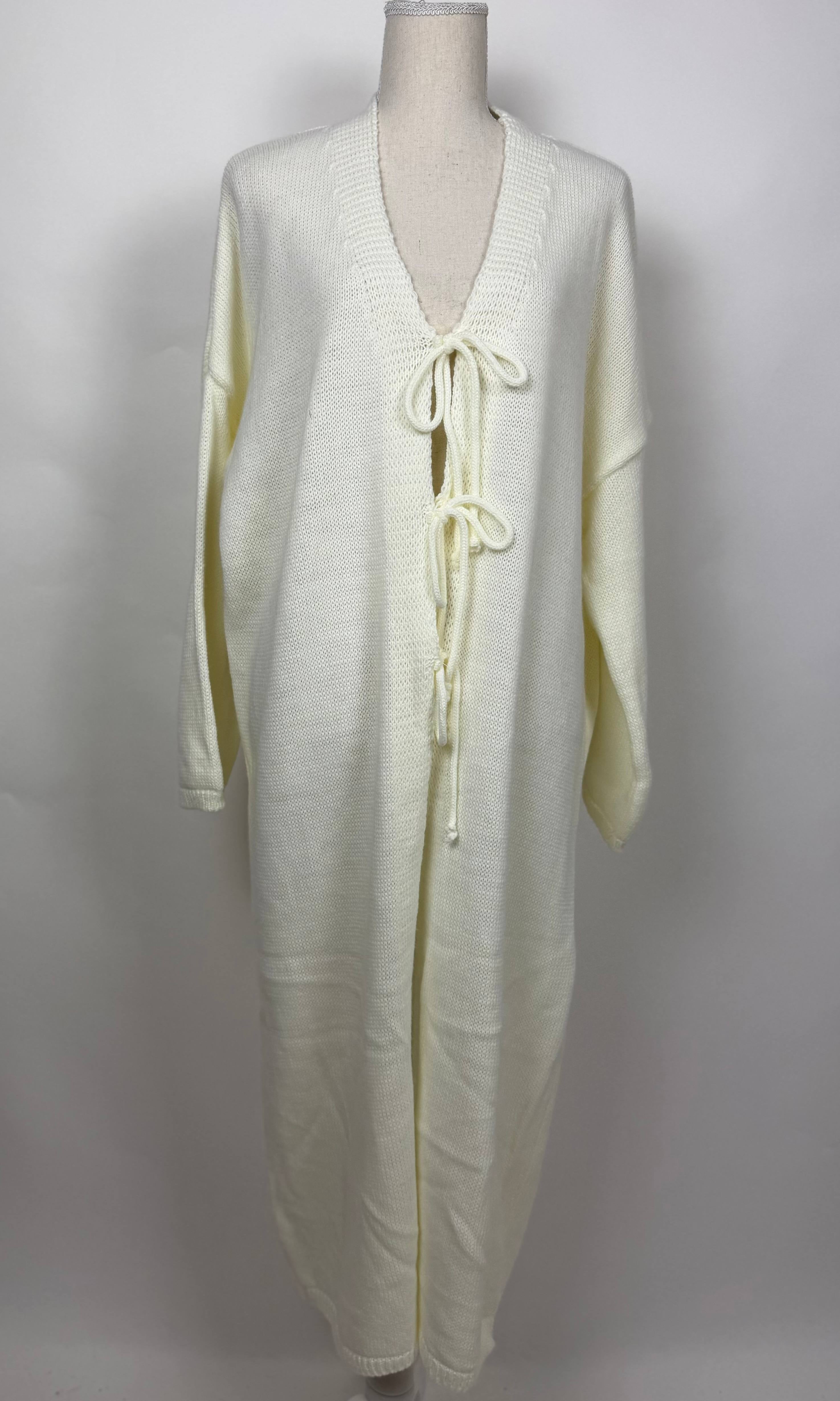 Cardigan aus Acryl, 1,25 m lang, Einheitsgröße 34–44