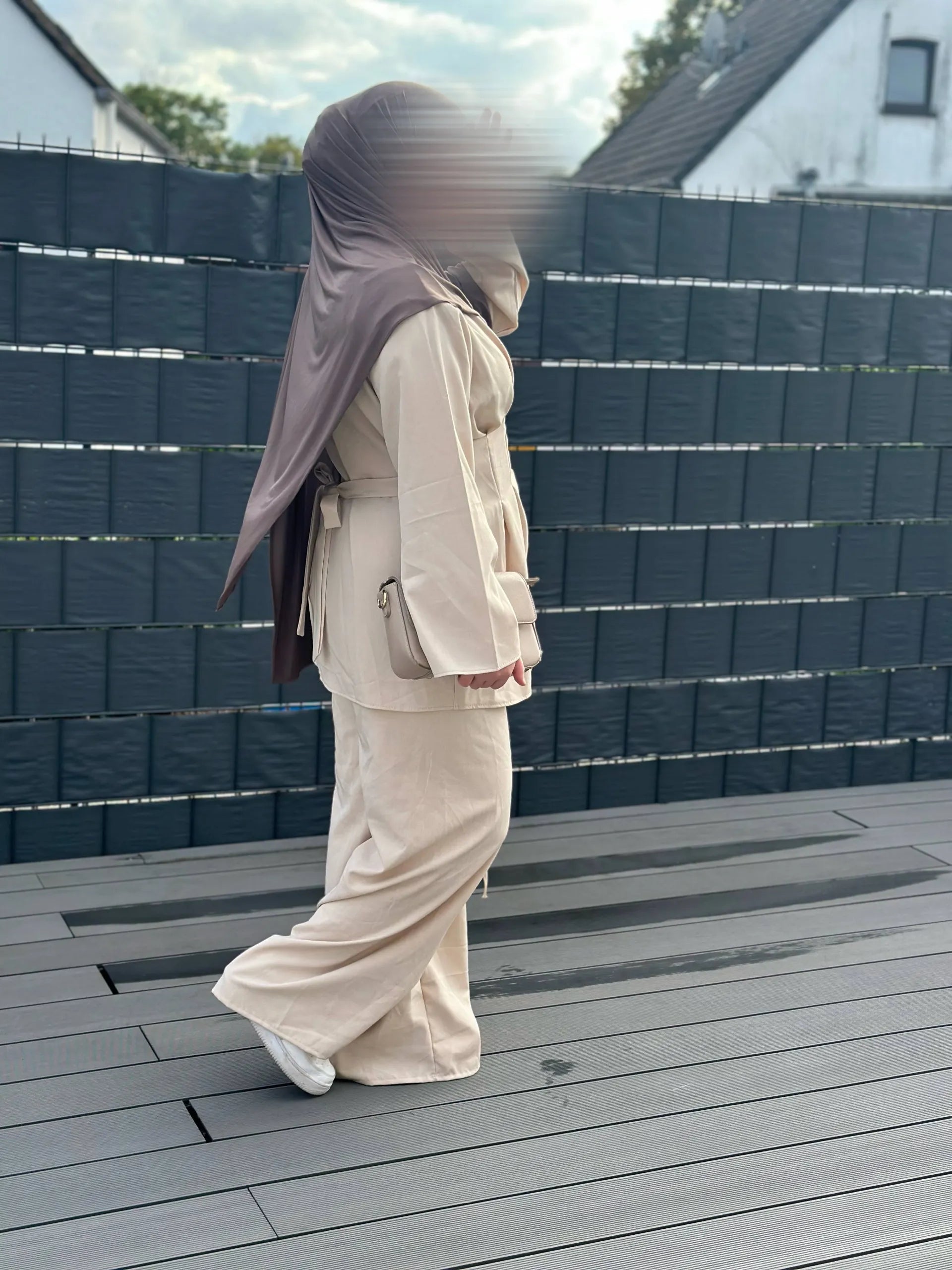 zweiteiler mit hose, polyester-elastan, schnürung vorne und am rücken, herbstgeeignet, einheitsgröße 32-40, frontansicht