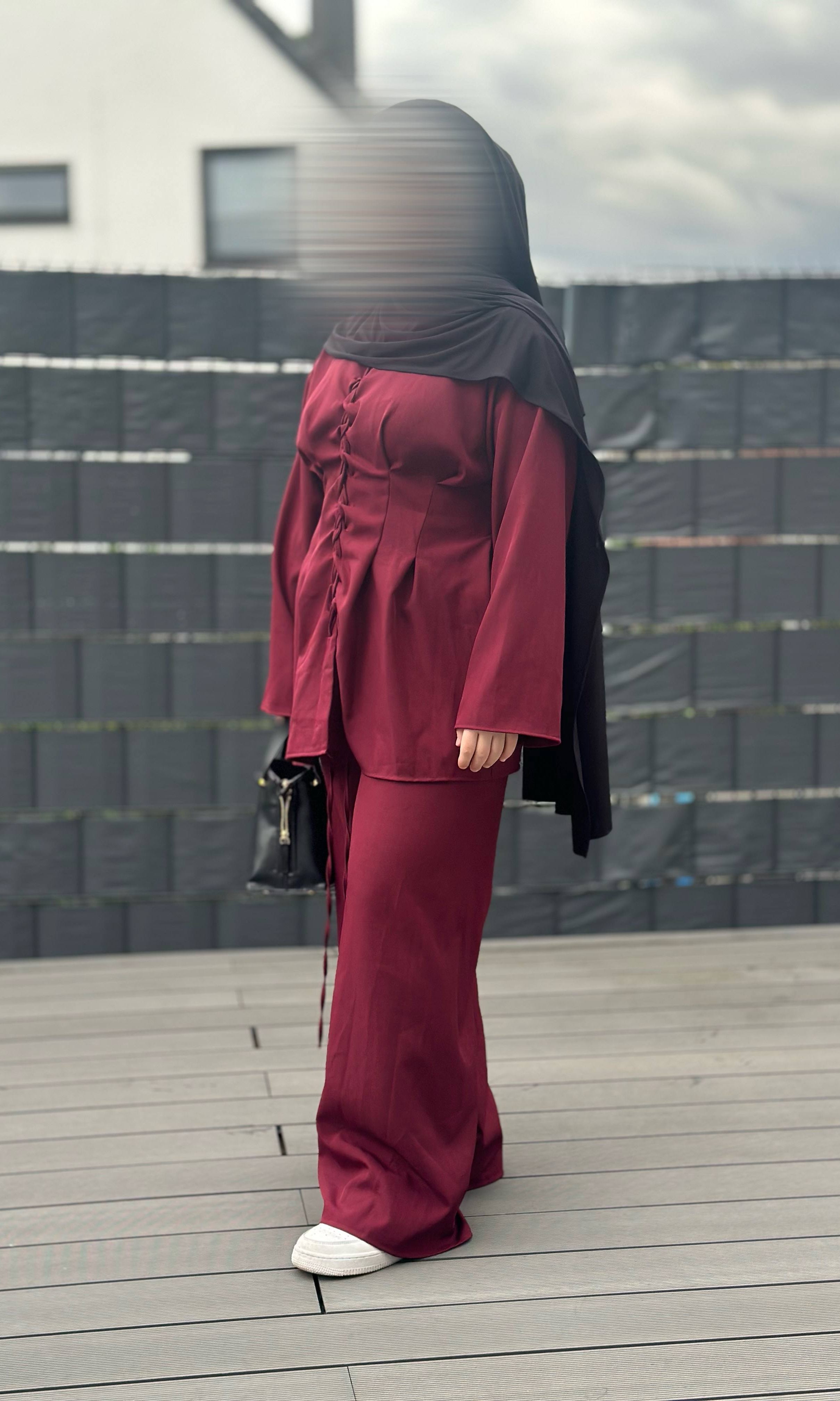 zweiteiler mit hose polyester-elastan mit schnürung vorne und am rücken einheitsgröße 32-40 front