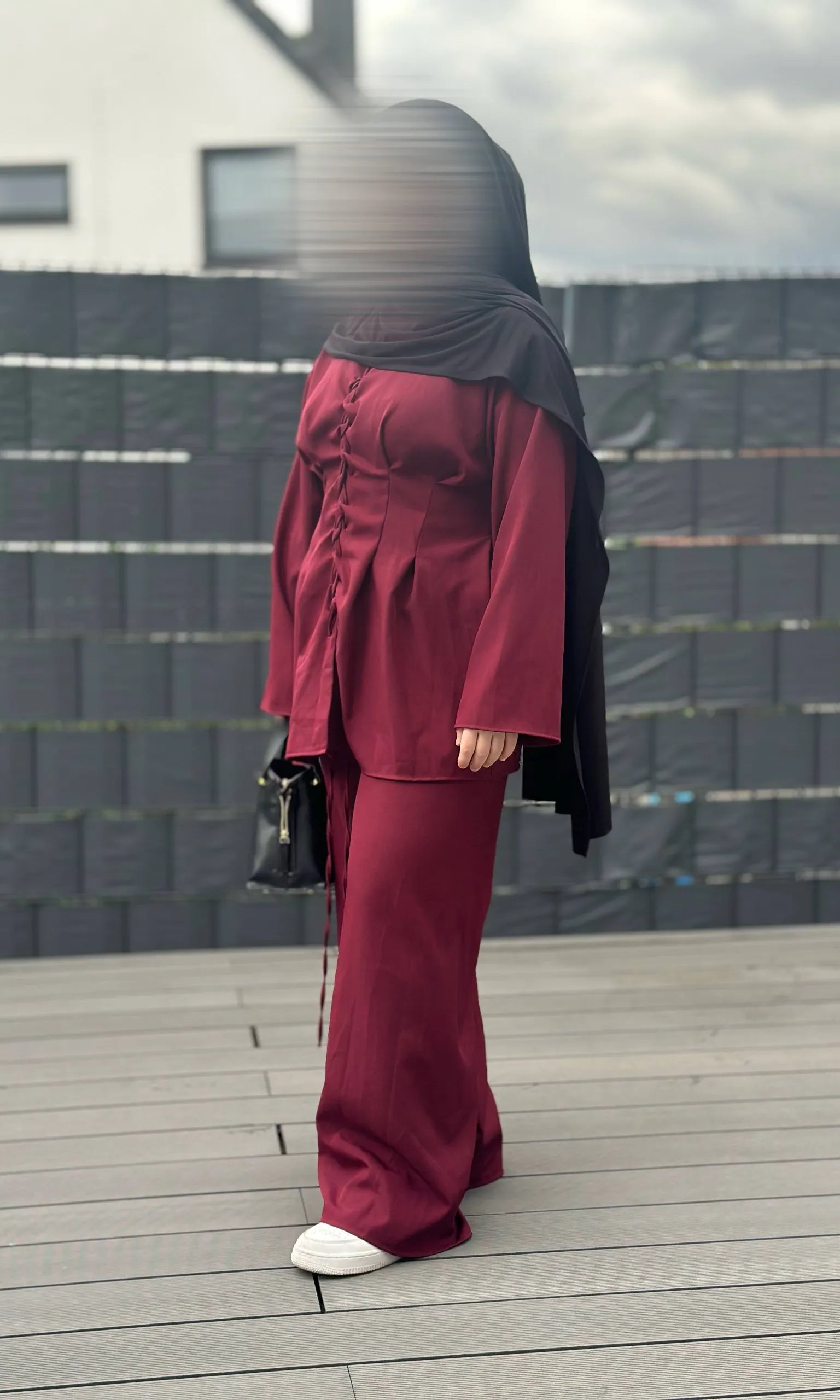 zweiteiler mit hose polyester-elastan mit schnürung vorne und am rücken einheitsgröße 32-40 front