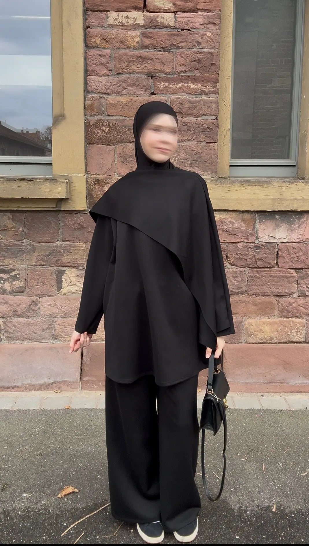 5959B896-DF10-4745-BEEA-76AE0852F189