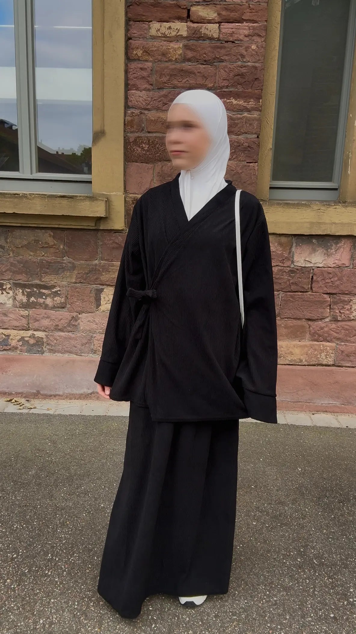 5EEDCA37-8105-45B0-B62E-C36344498BFF