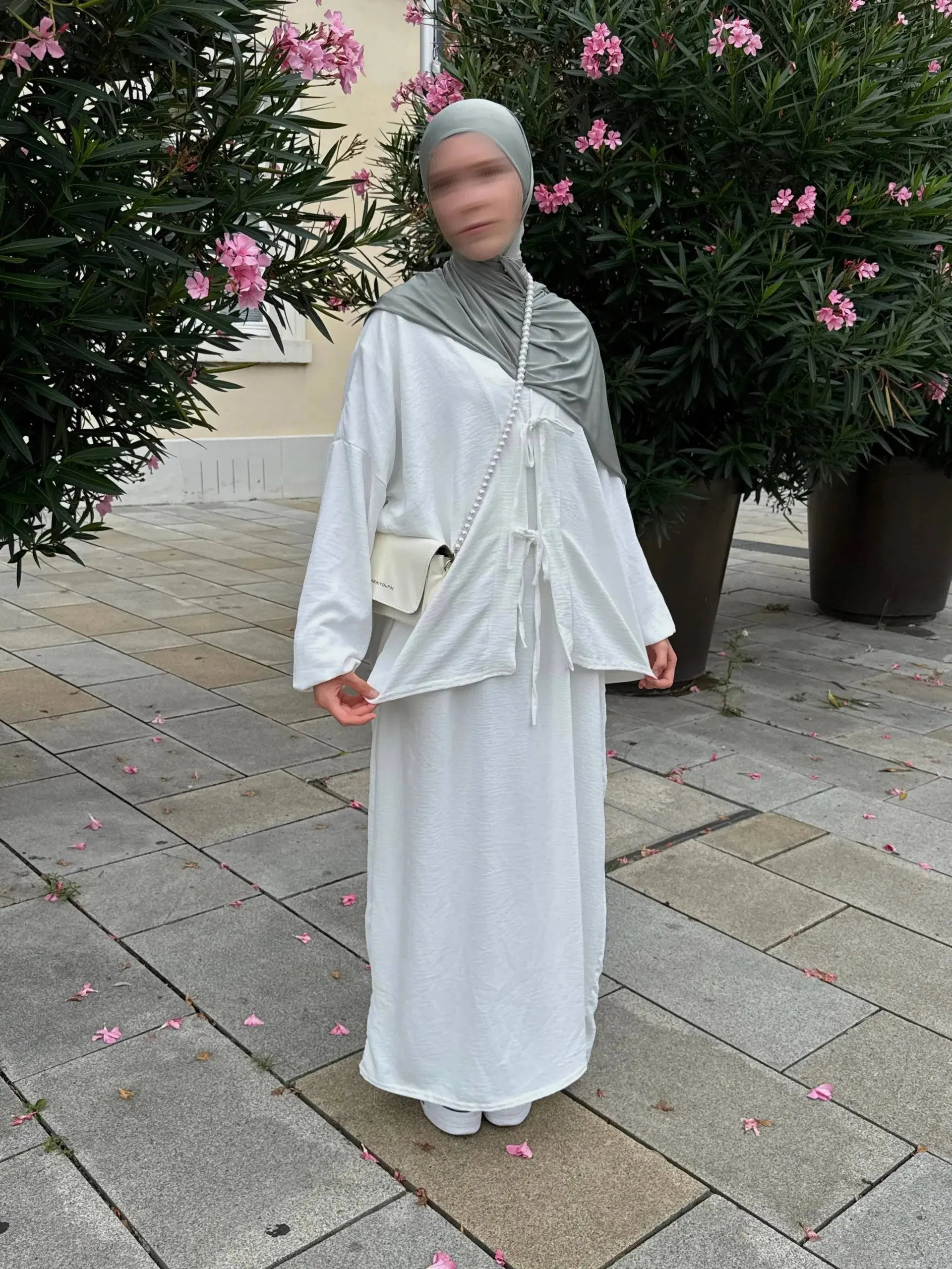 Schleifenset mit Unterkleid 95% Jazz, 5% Elasthan zweiteiliges Set – Unterkleid + Oberteil front