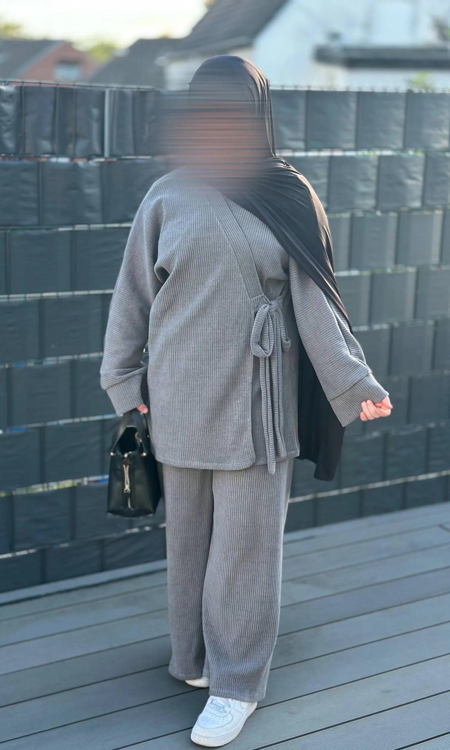 cord-zweiteiler cord-stoff einheitsgröße 34-44 oberteil-länge 87 cm hose-länge 100 cm frontansicht