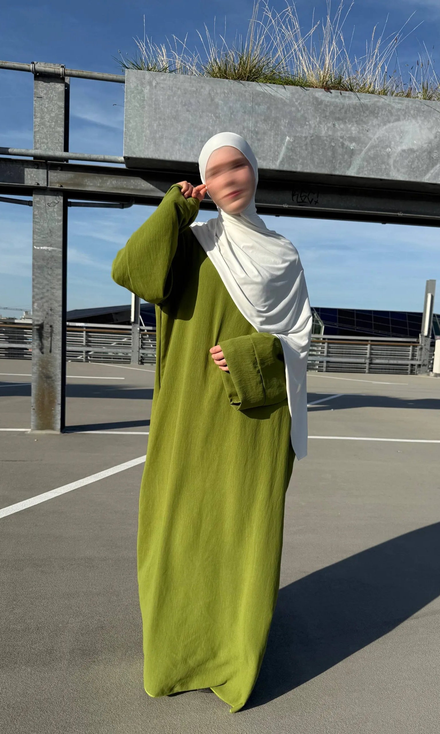 abaya aus jazz, bodenlang, lange ärmel, fließender fall, schlichtes design