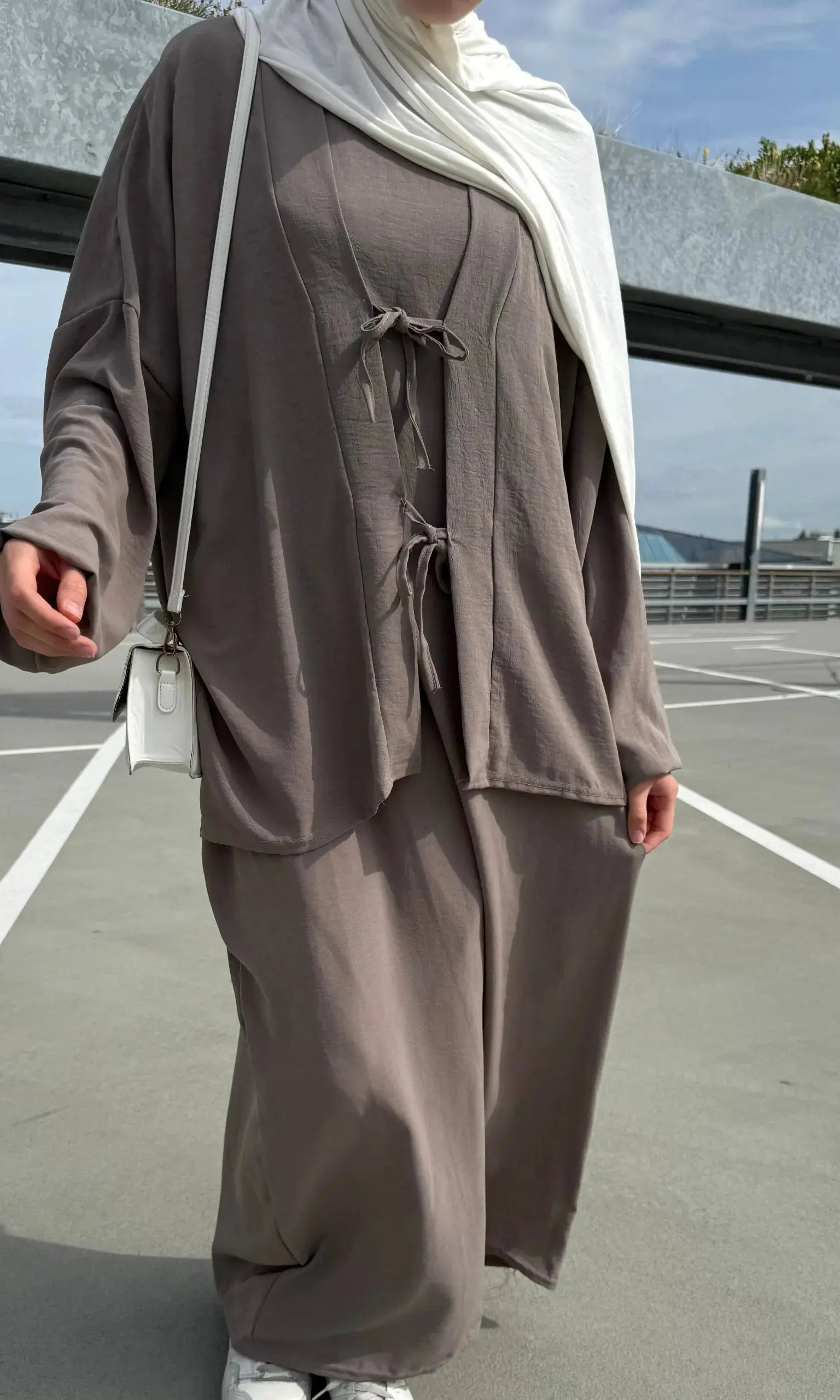 9CCA56A4-6FCA-42AE-92C4-328442B98FB3