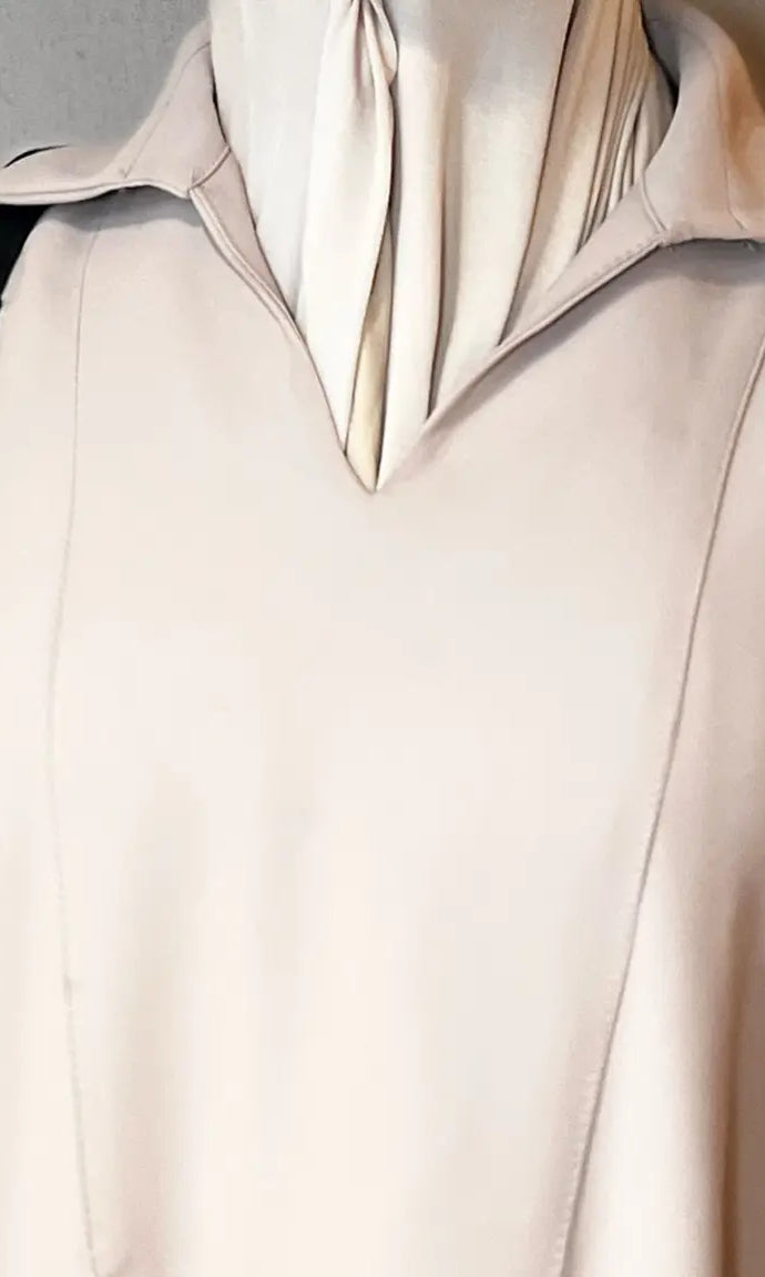 bodenlange abaya aus polyester-elastan, frontansicht