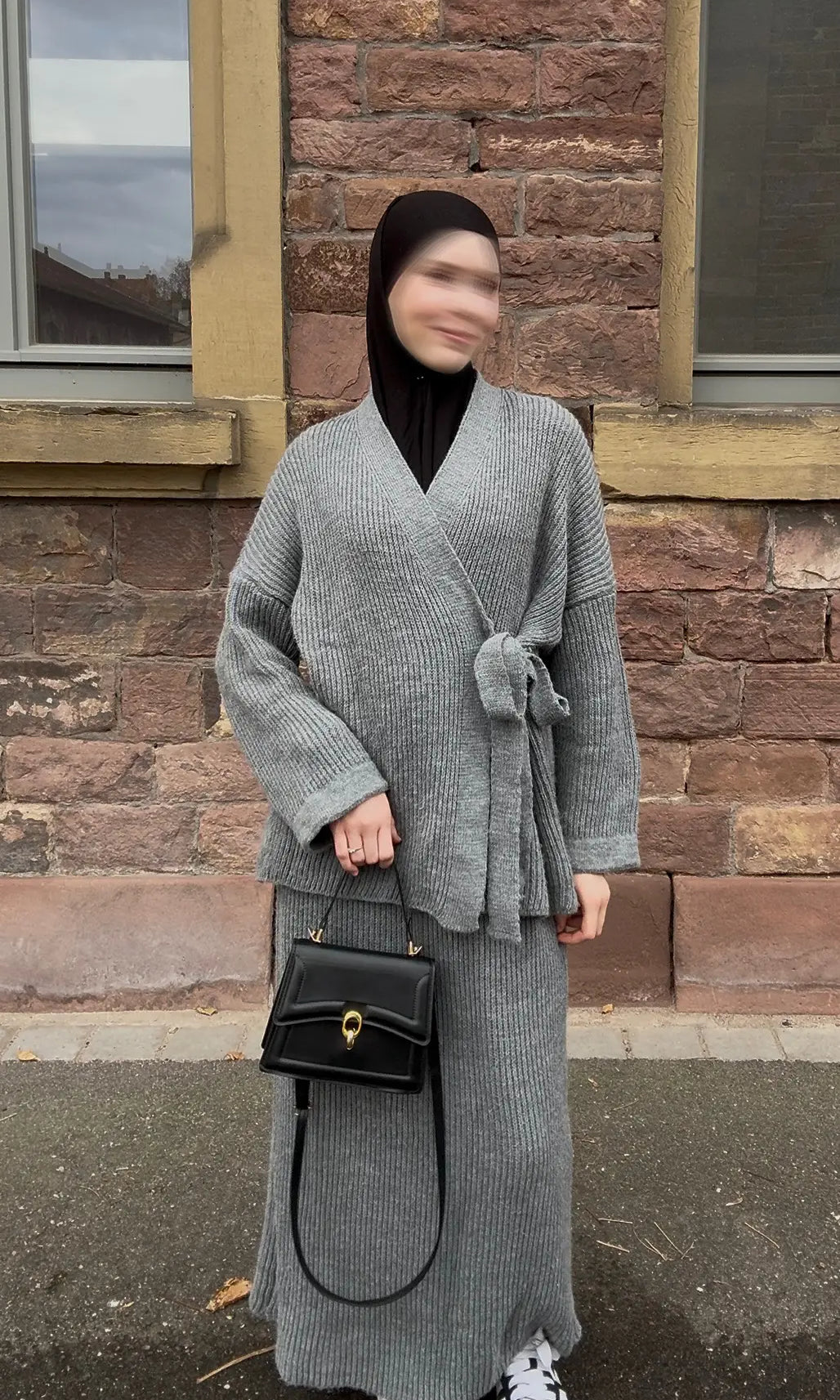 9DD35B5B-ED22-4381-965A-FB2E70F0DD5C