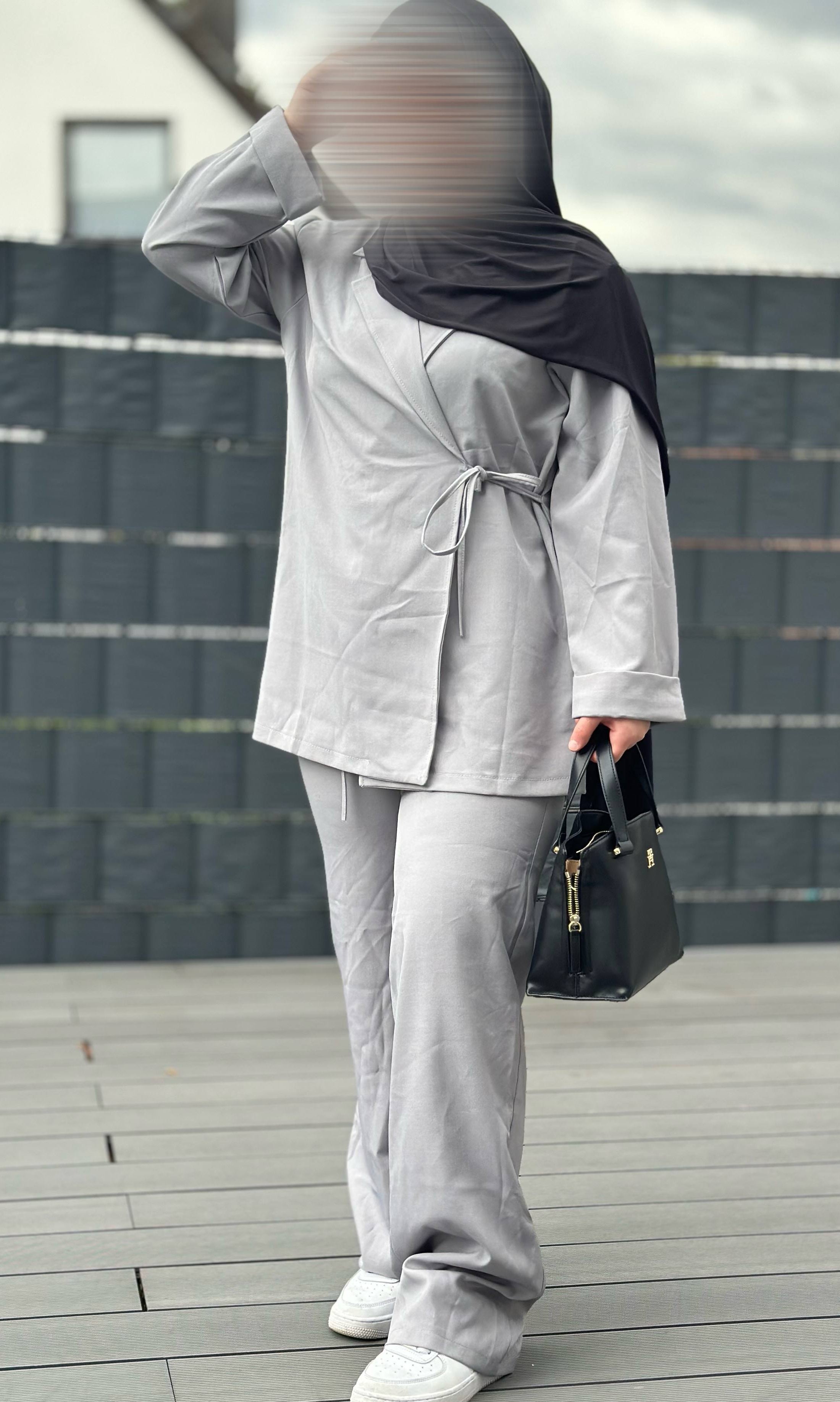 zweiteiler blazer & hose, polyester/viskose, einheitsgröße 32-42, frontansicht