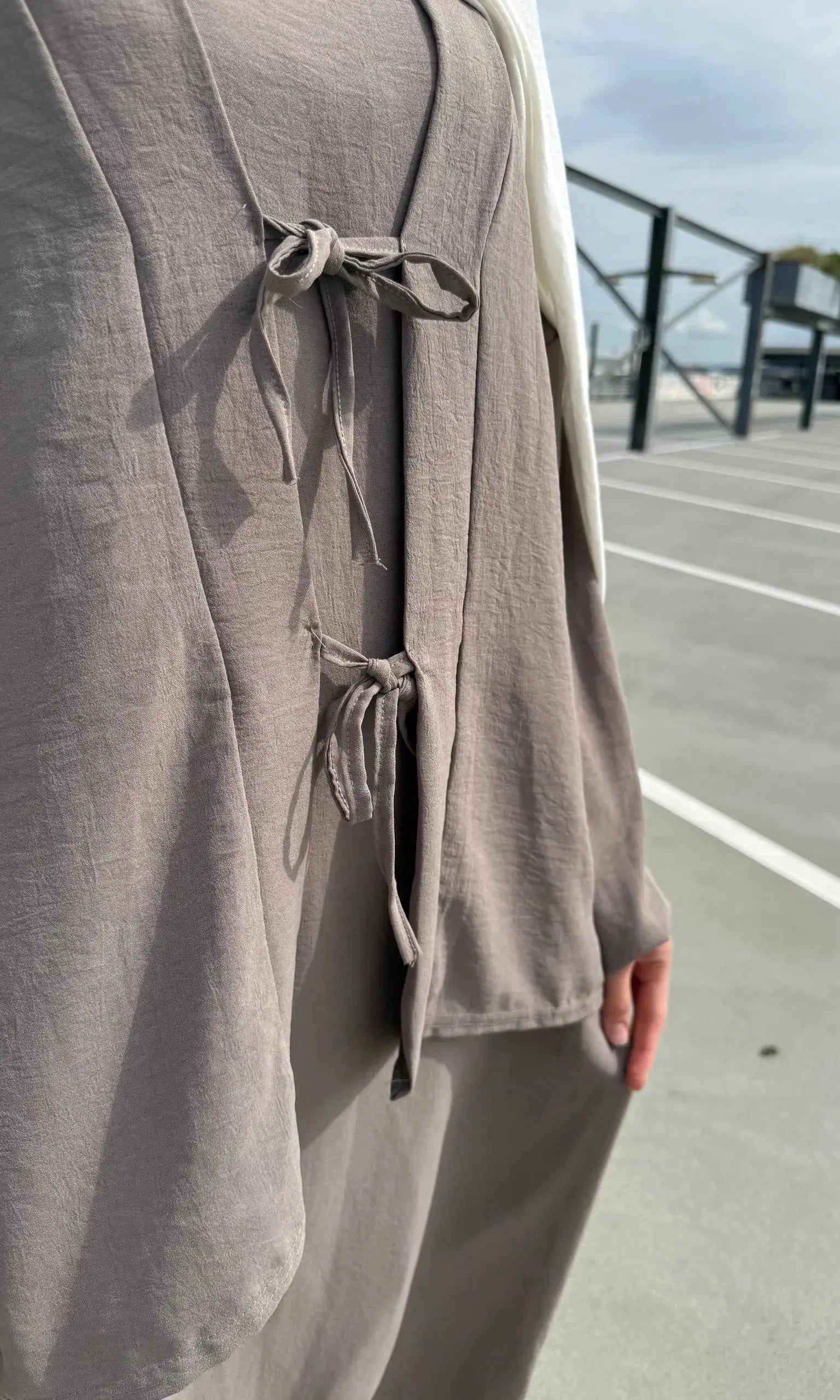 AADE0571-F745-49D5-B69D-4DE5C2E491FD