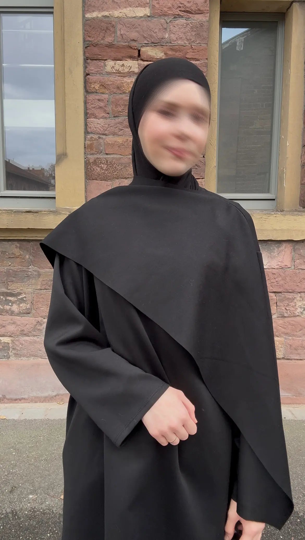 B445FF76-0B4C-4098-B8C7-24EA454CBA92