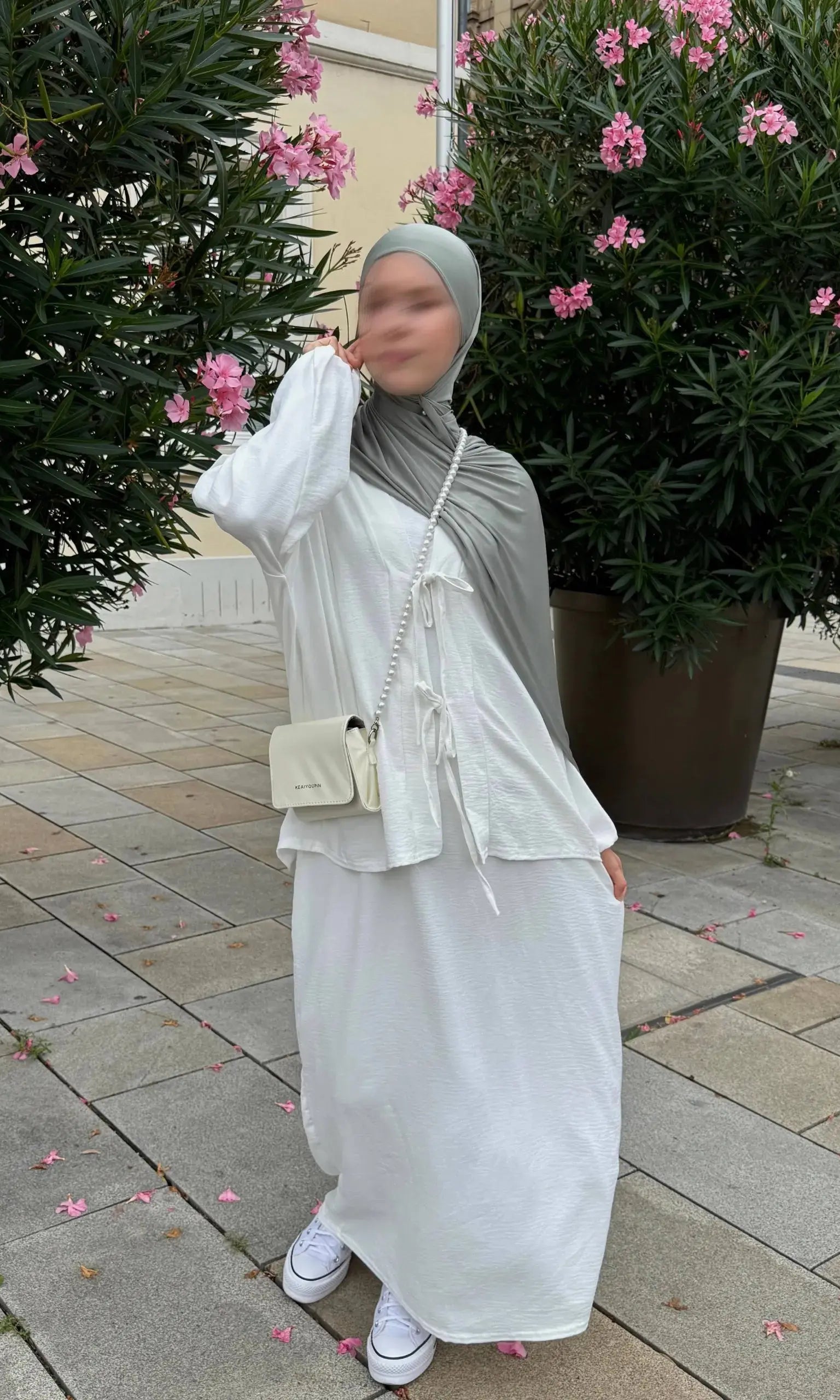 Schleifenset mit Unterkleid 95% Jazz, 5% Elastan zweiteilig, Einheitsgröße 36–46 Frontansicht