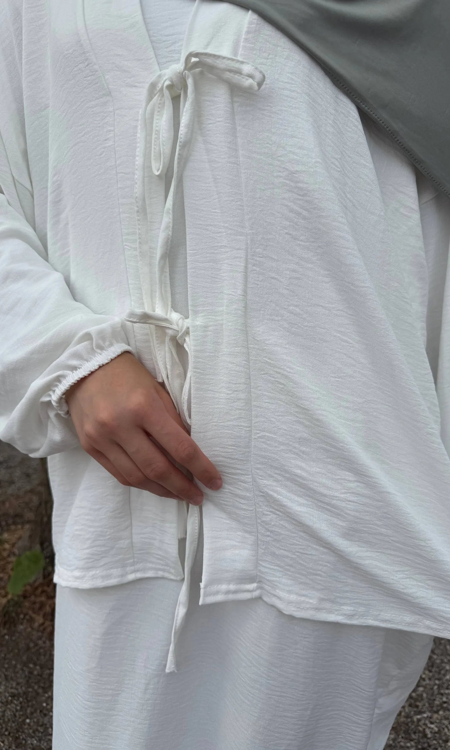 Schleifenset mit unterkleid jersey-elastan zweiteiliges set aus unterkleid und oberteil frontansicht