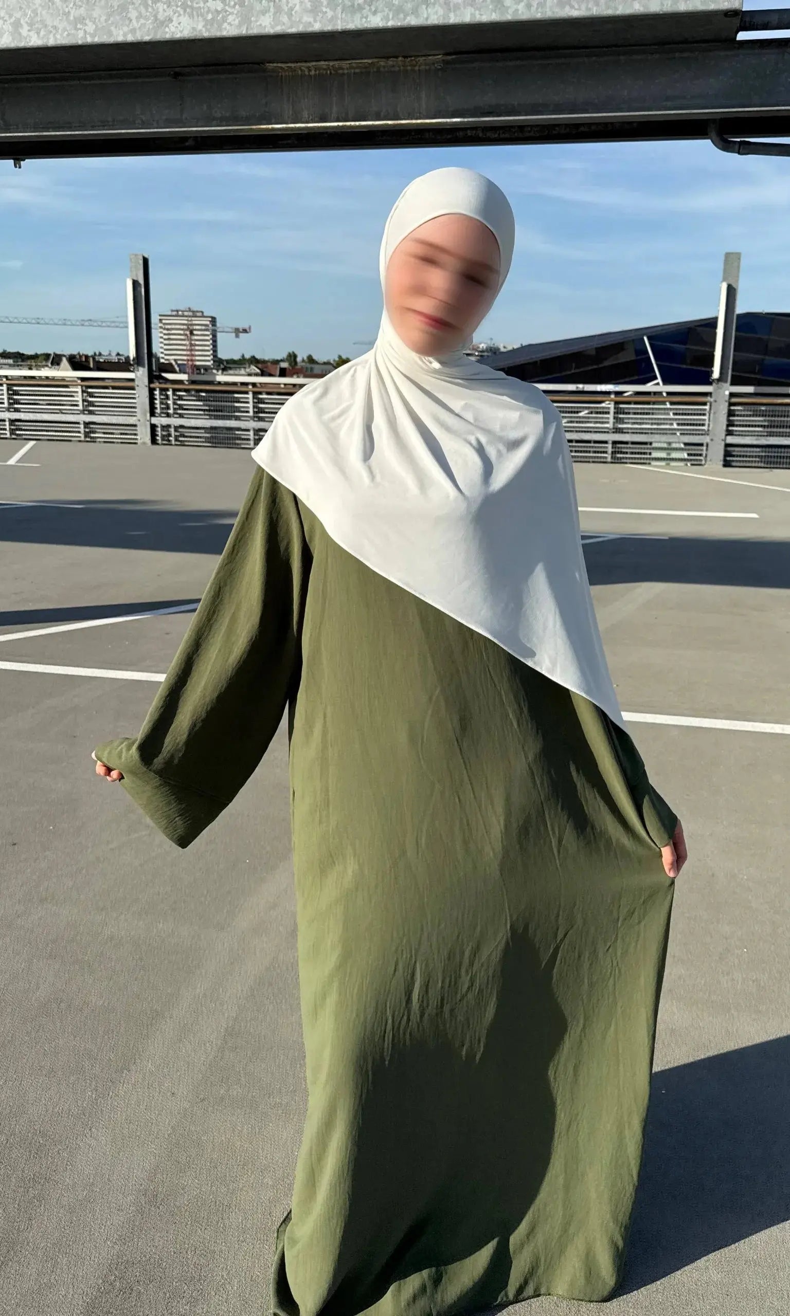 abaya aus jazz, bodenlang mit langen ärmeln, frontansicht