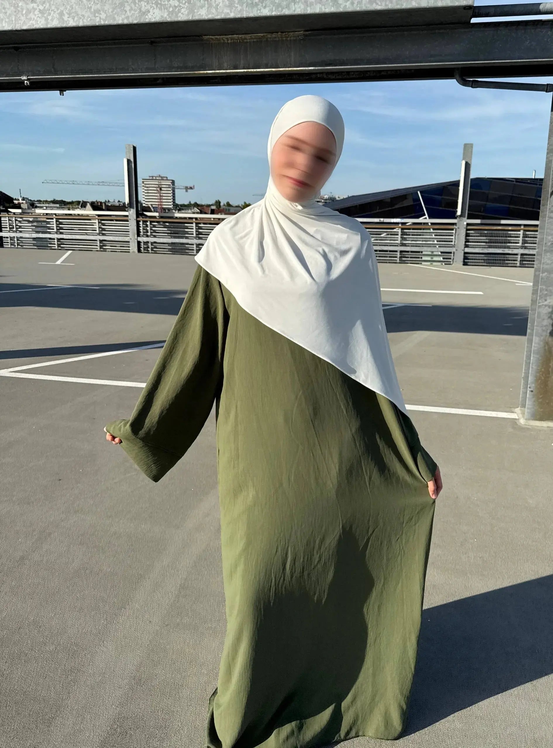 abaya aus jazz, bodenlang mit langen ärmeln, frontansicht