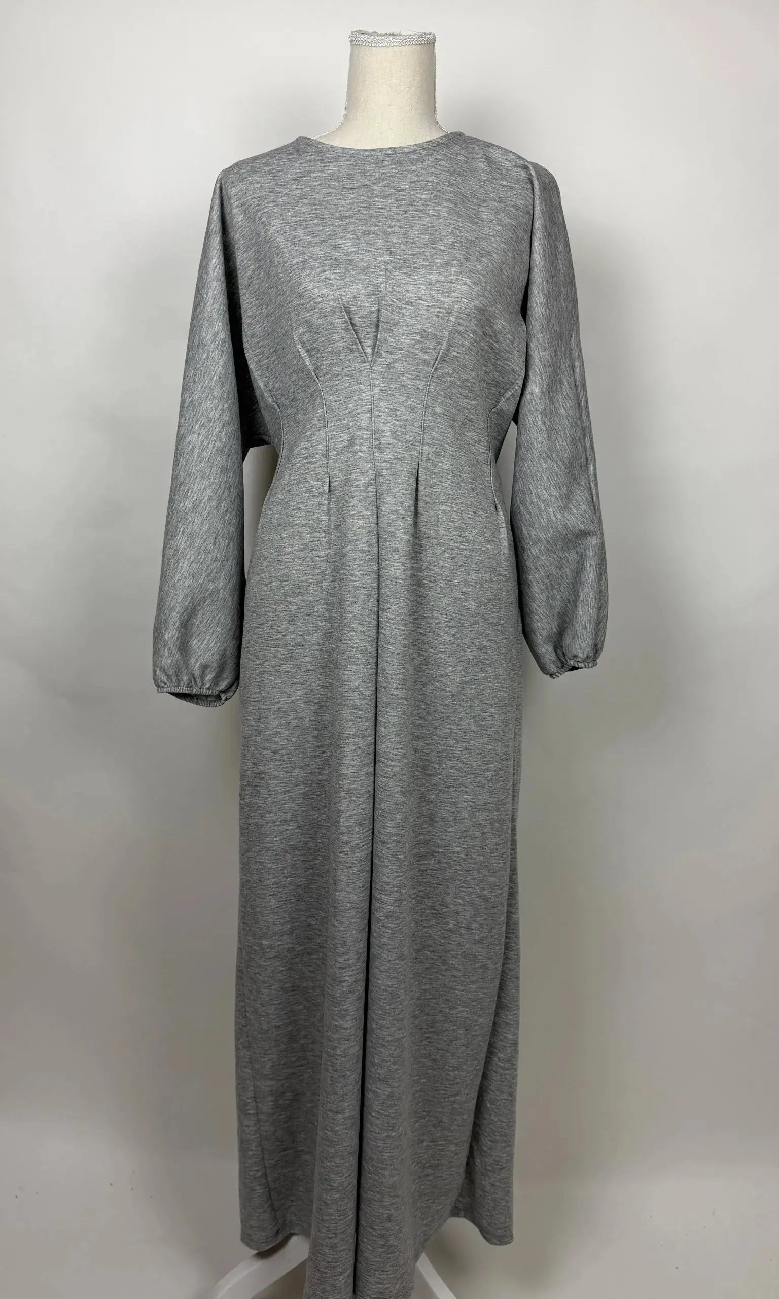 sweatkleid aus polyester-viskose-elastan in maxi-länge ca. 1,40 m