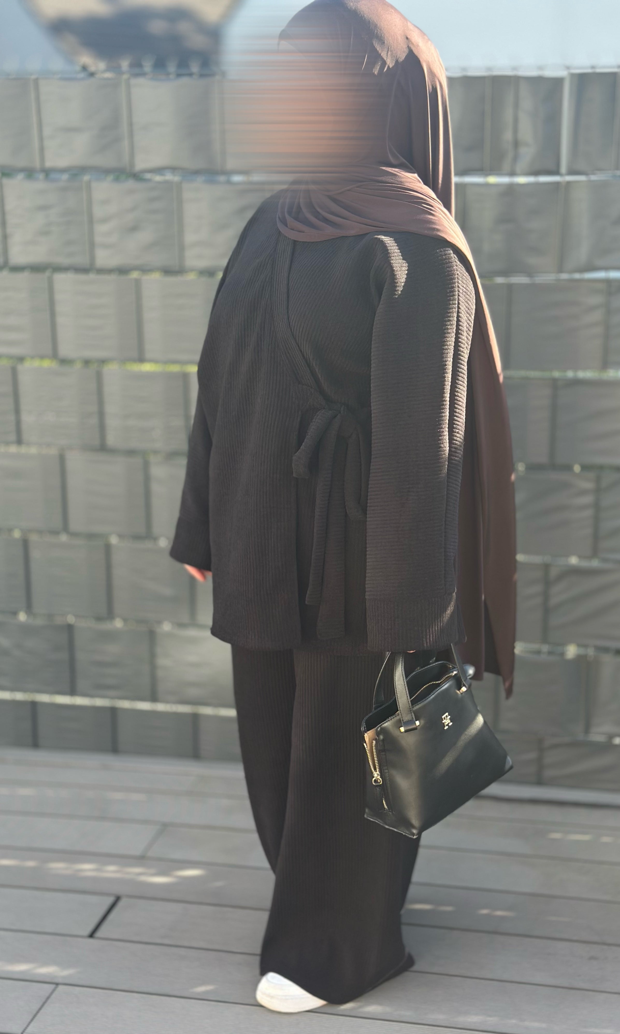 zweiteiler cord-stoff langarmoberteil, hose-lang frontansicht größe 34-44