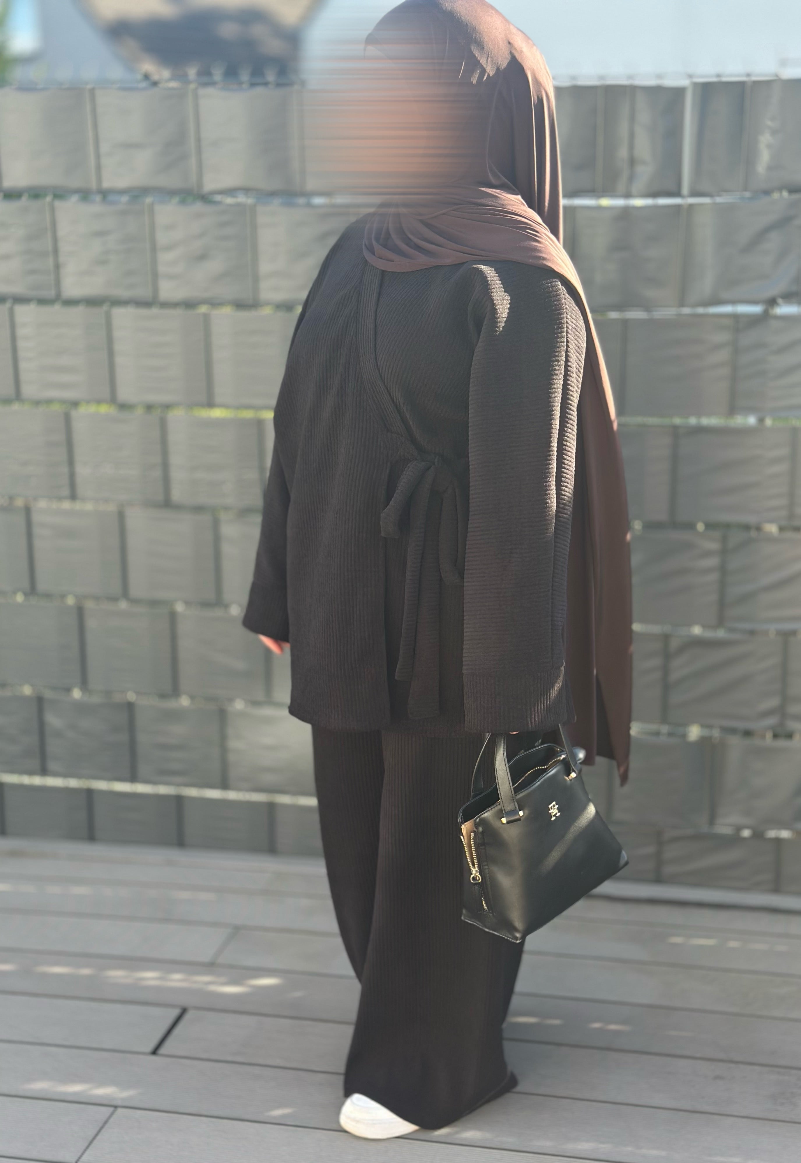 zweiteiler cord-stoff langarmoberteil, hose-lang frontansicht größe 34-44