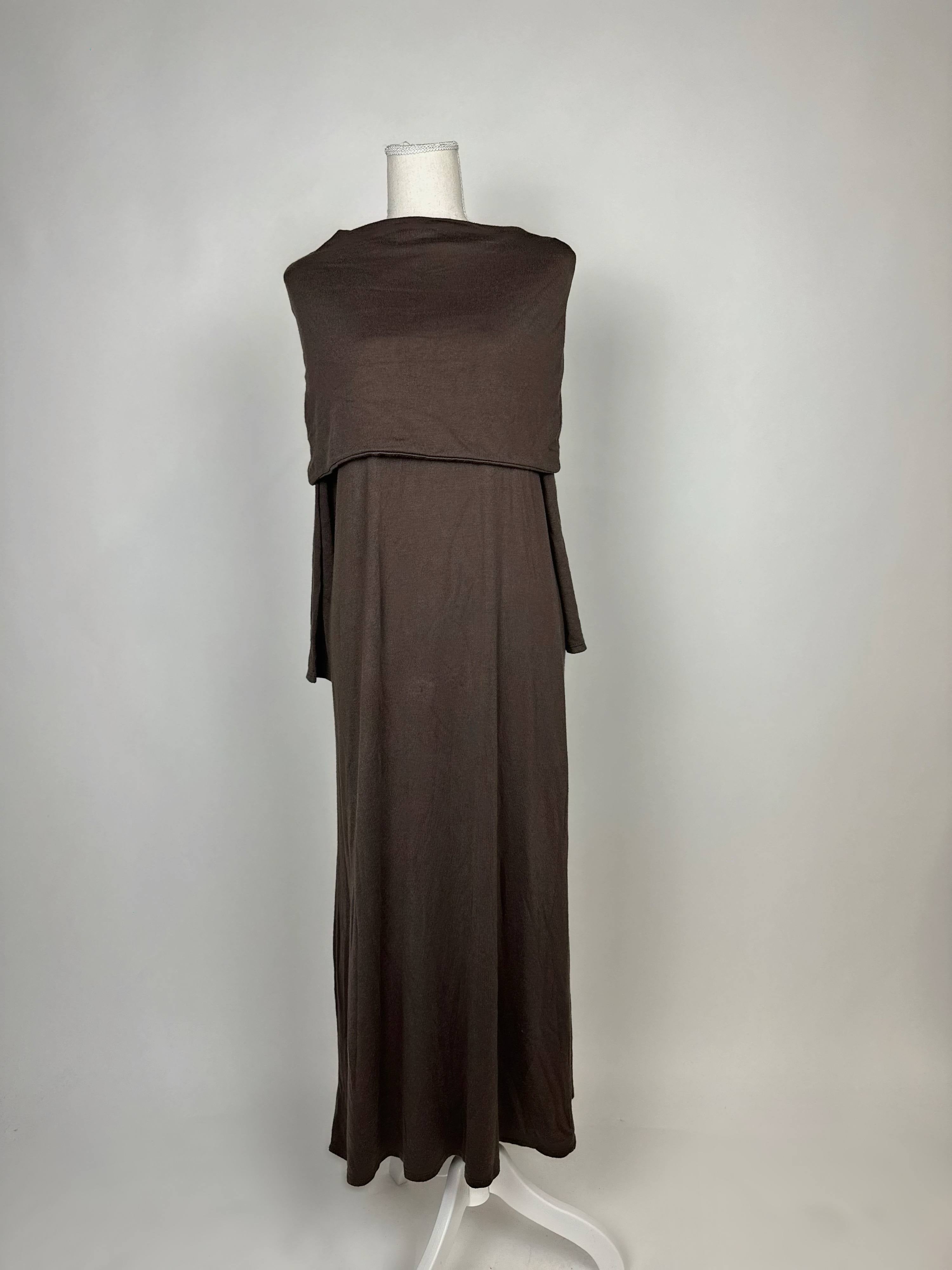 langes baumwollkleid mit gerader silhouette, schlichtes design, frontansicht