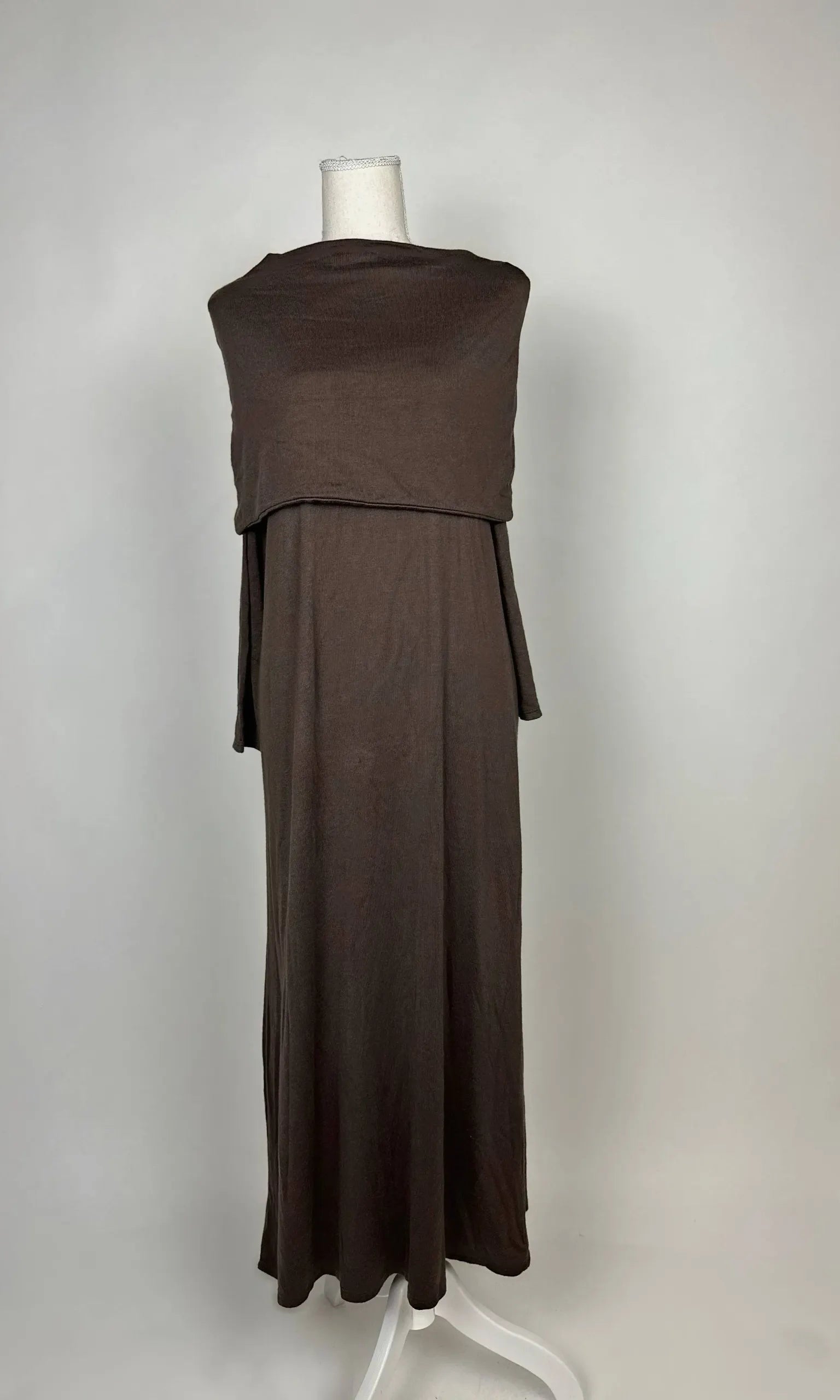 langes baumwollkleid mit gerader silhouette, schlichtes design, frontansicht