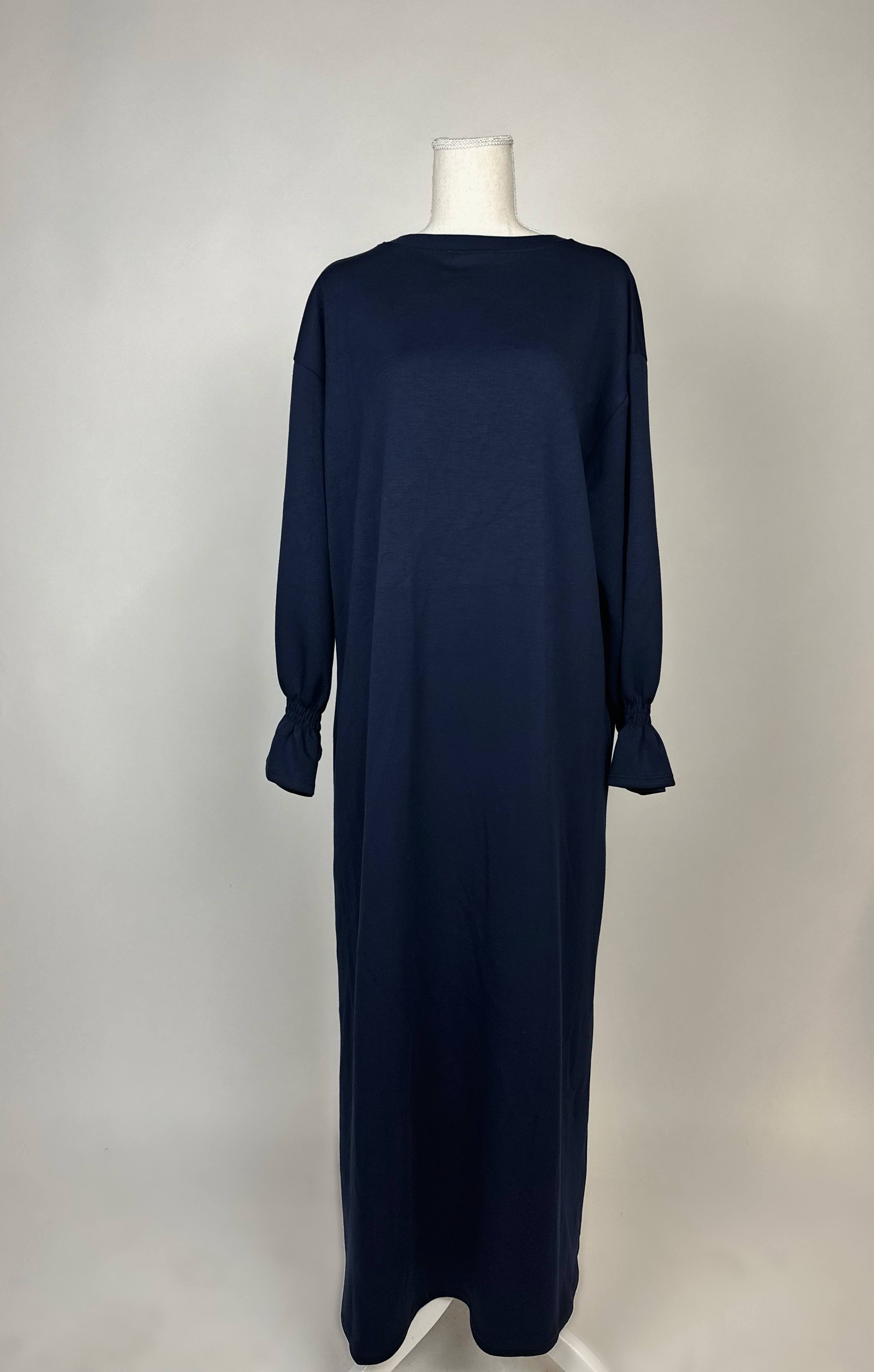 lange abaya mit rüschen aus poly-viskose-mix mit elastan, integrierte taschen, frontansicht