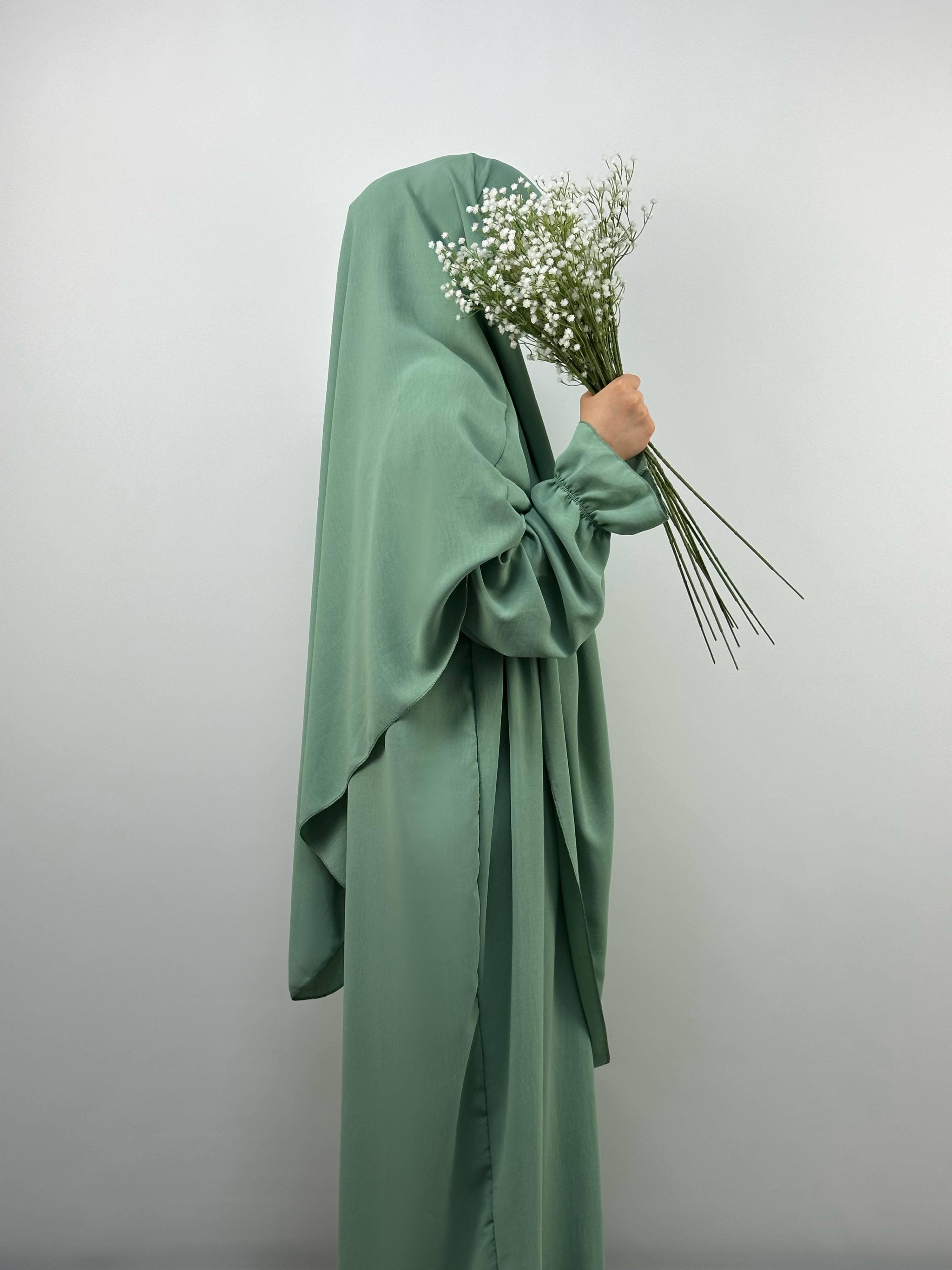 Abaya-Khimar-Set salbeigrün mit Ballonärmeln aus leichtem Jazz-Stoff, weit fallend, Seitenansicht