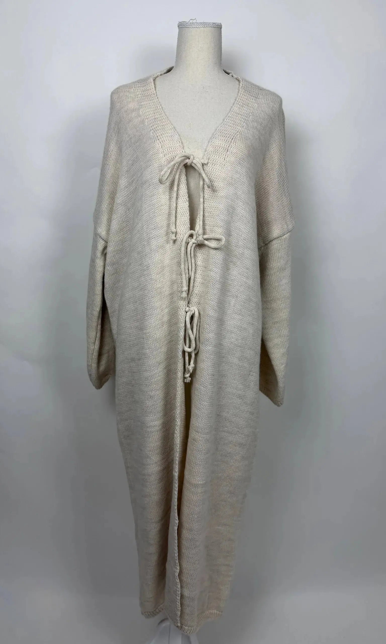 strickcardigan aus 100% acryl, länge 1,25 m, einheitsgröße 34–44