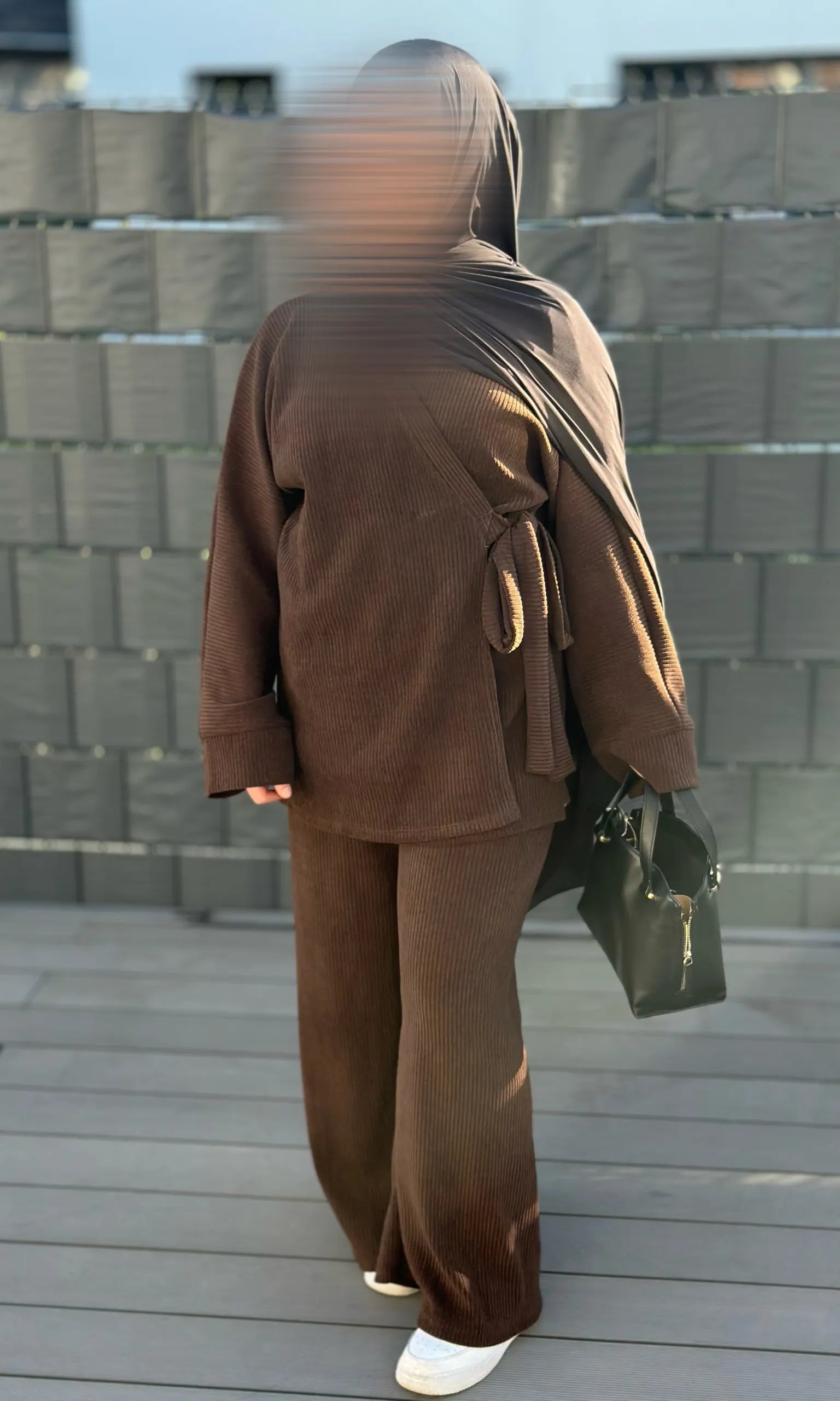 Zweiteiler Cordstoff Oberteil 87 cm, Hose 100 cm Größe 34–44 Frontansicht