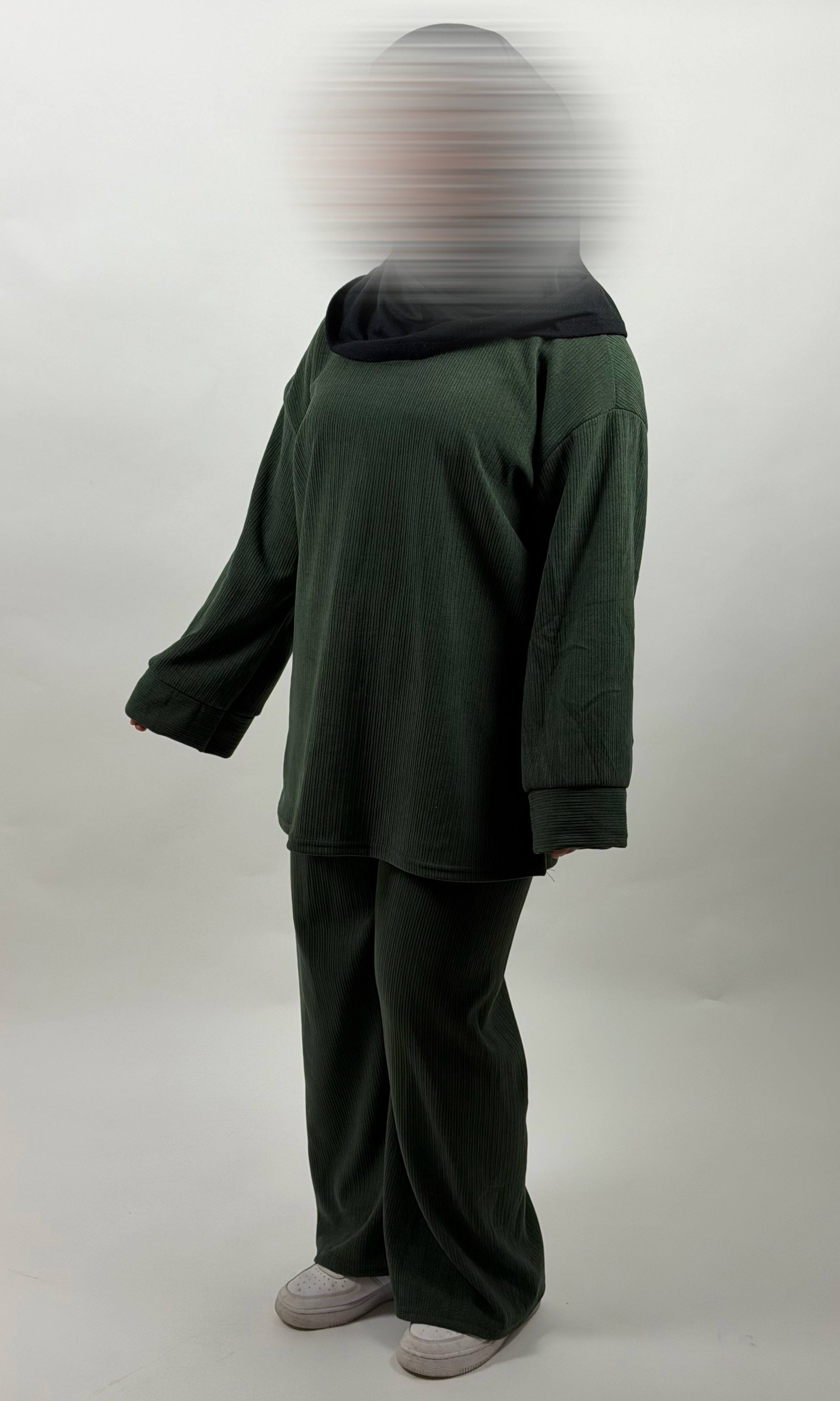 zweiteiler aus cordstoff mit langem oberteil (87 cm) und hose (100 cm), herbst/winter