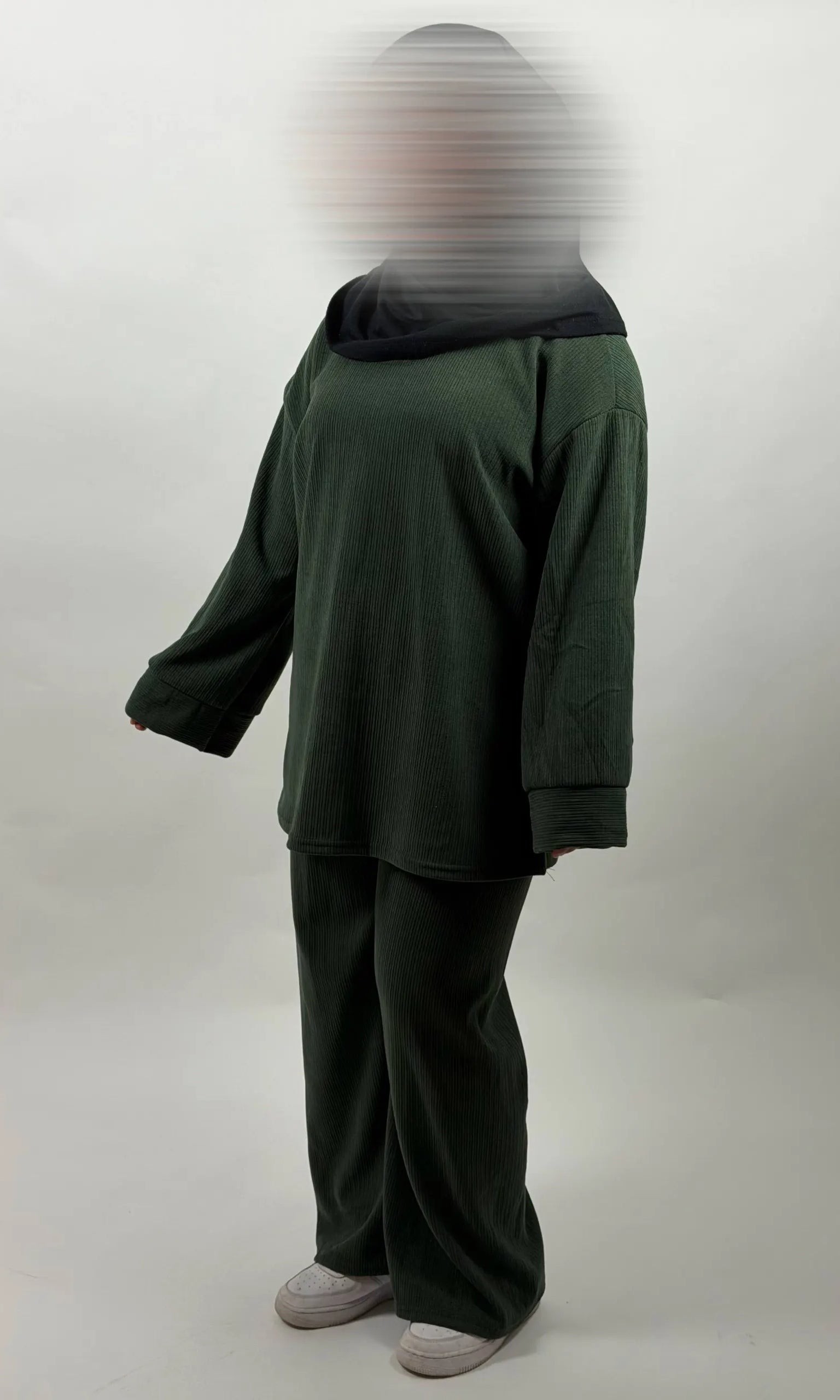 zweiteiler aus cordstoff mit langem oberteil (87 cm) und hose (100 cm), herbst/winter