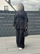 zweiteiler mit hose, polyester-elastan, einheitsgröße 32-40, schnürung vorne & am rücken, frontansicht