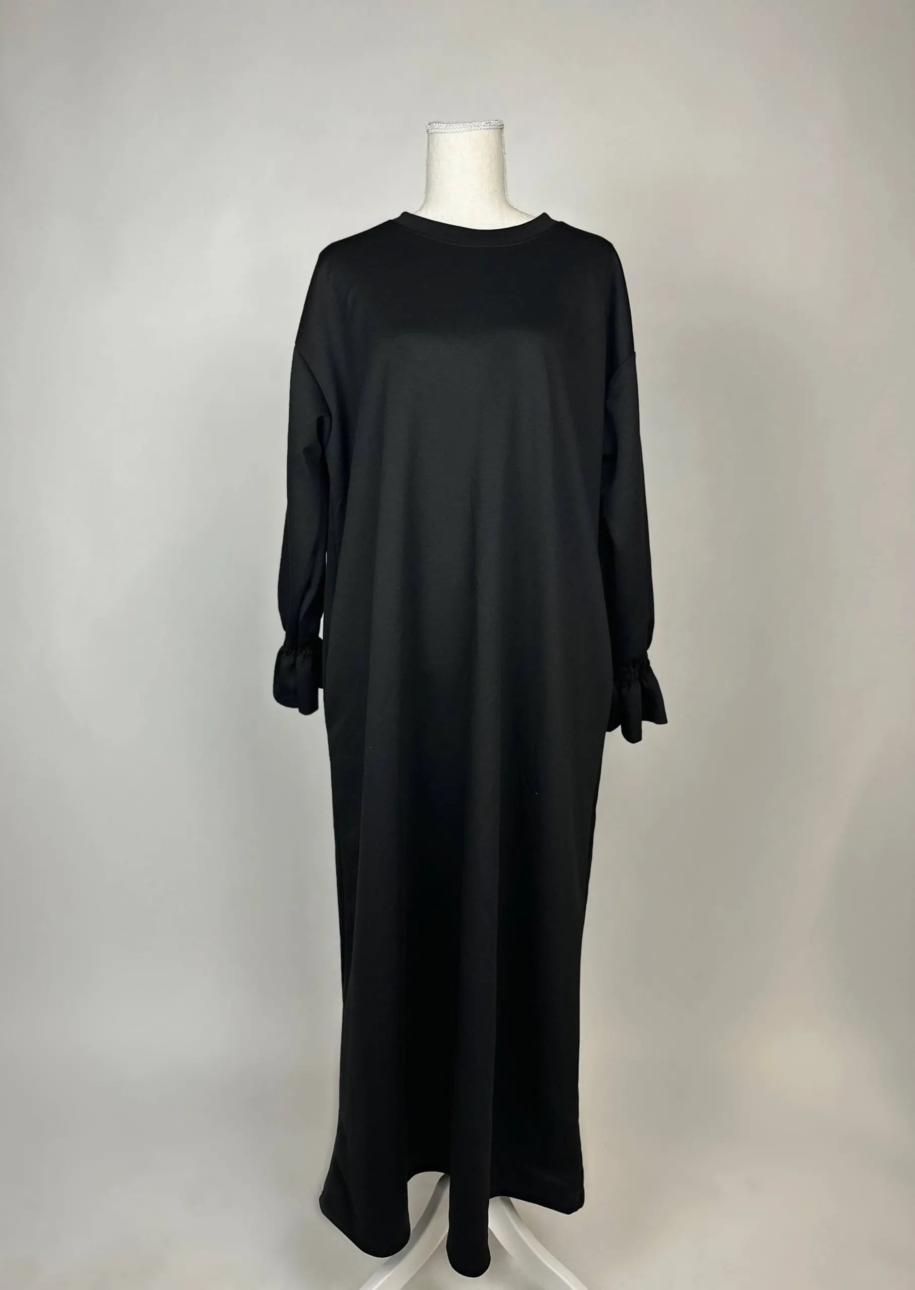 rüschen-abaya aus polyviskose mit elastan, integrierte taschen, maxi-länge