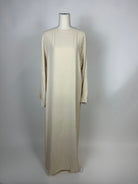 Beige Basic-Abaya aus Jazz-Stoff mit luftigem, bodenlangem Schnitt und langen Ärmeln, Vorderansicht