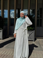 Wickelabaya Jazz-Stoff ballonärmel, wickelverschluss frontansicht, einheitsgröße 36–46, länge 1,47 m