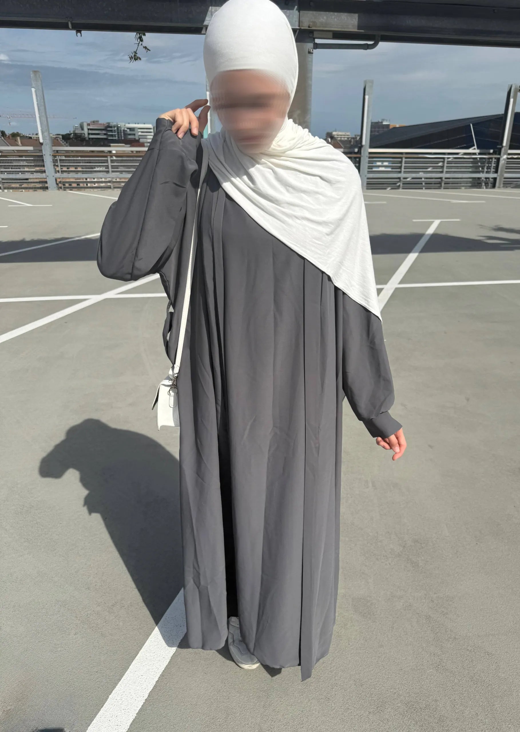 5D6AB789-1957-4988-AA0C-AACC4BAE5A00