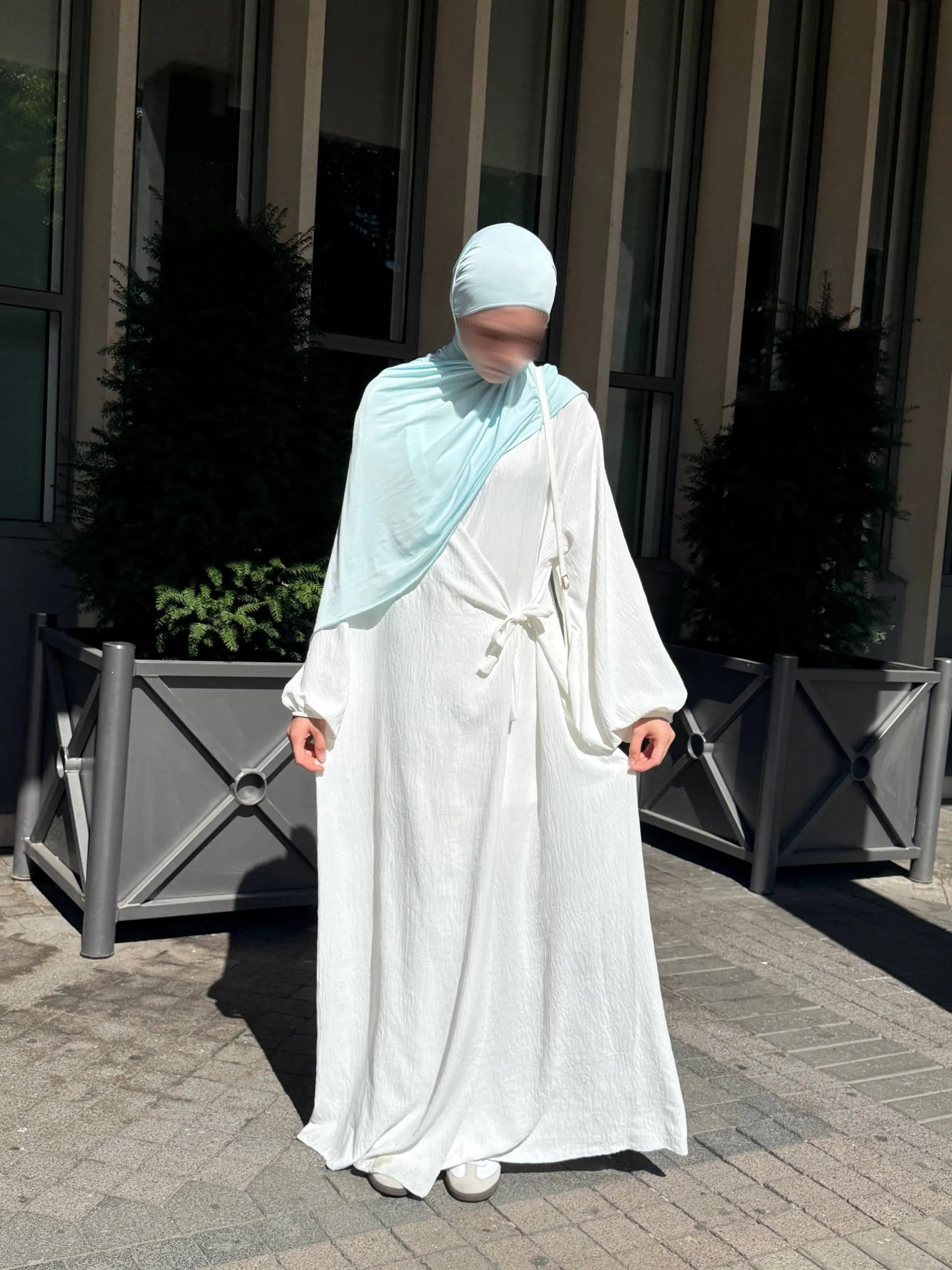 Wickelabaya Jazz-Stoff Ballonärmel, stillfreundlich Frontansicht Wickelöffnung