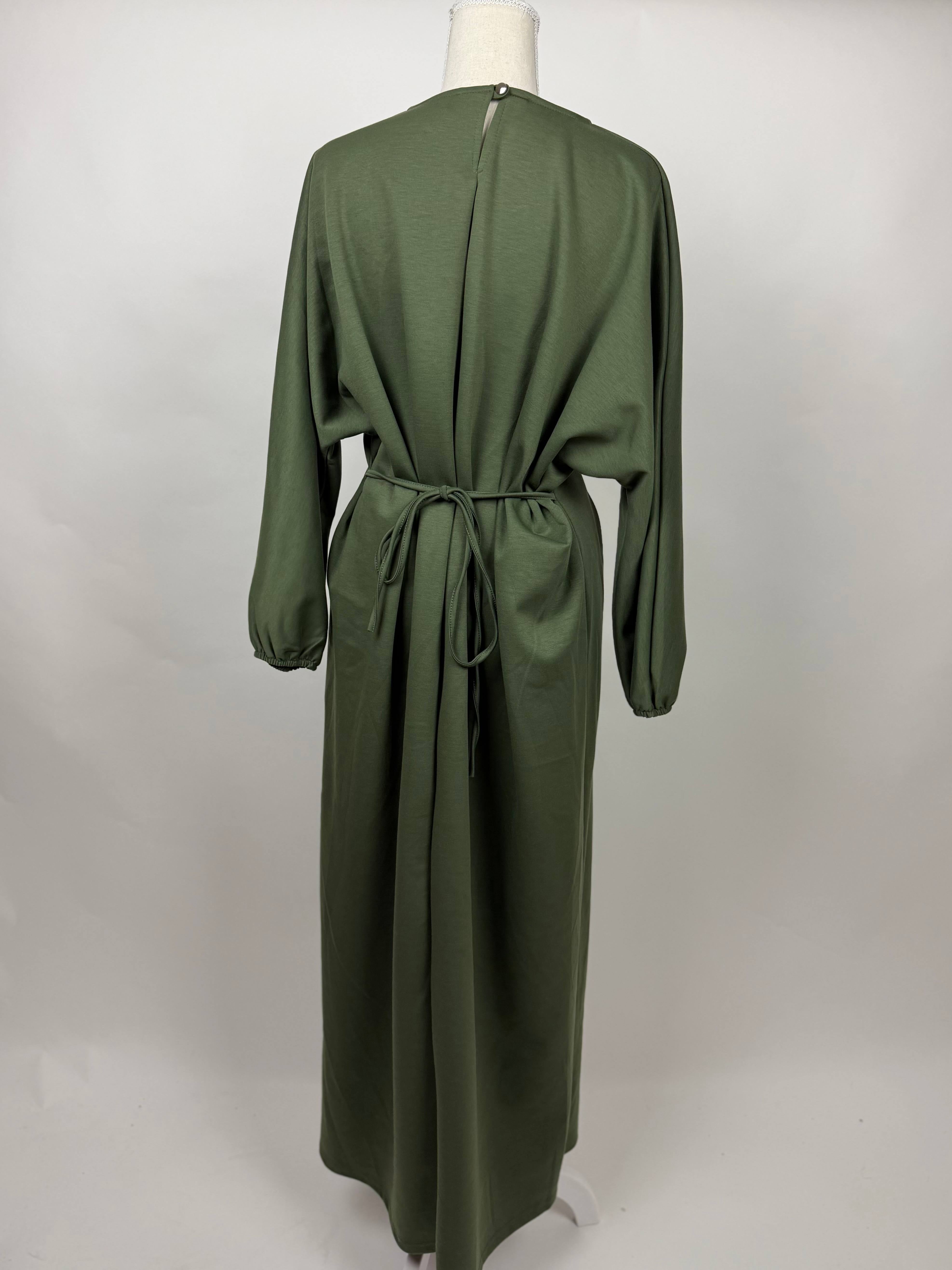maxilanges sweatkleid aus polyester-viskose mit elastan
