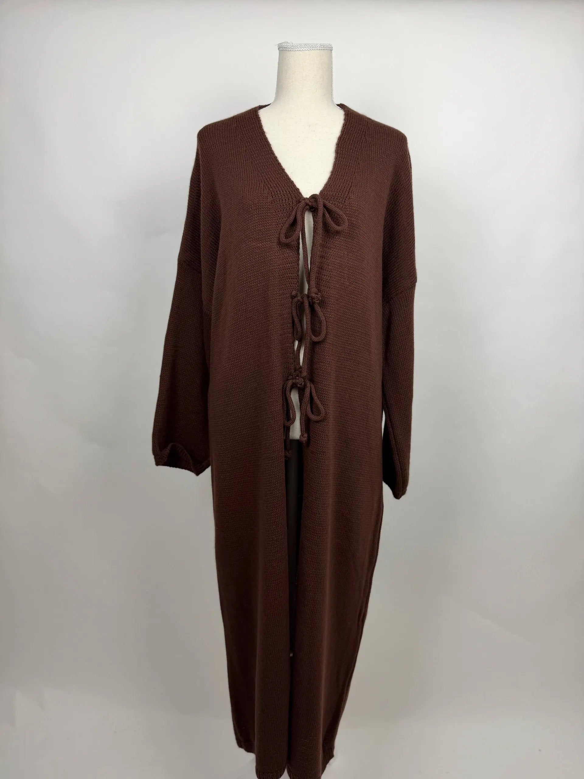 maxi-cardigan aus 100% acryl, länge 1,25 m