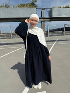 Maxikleid aus Musselin, 100% Baumwolle, mit Crinkle-Struktur und fließendem Fall, Gesamtansicht