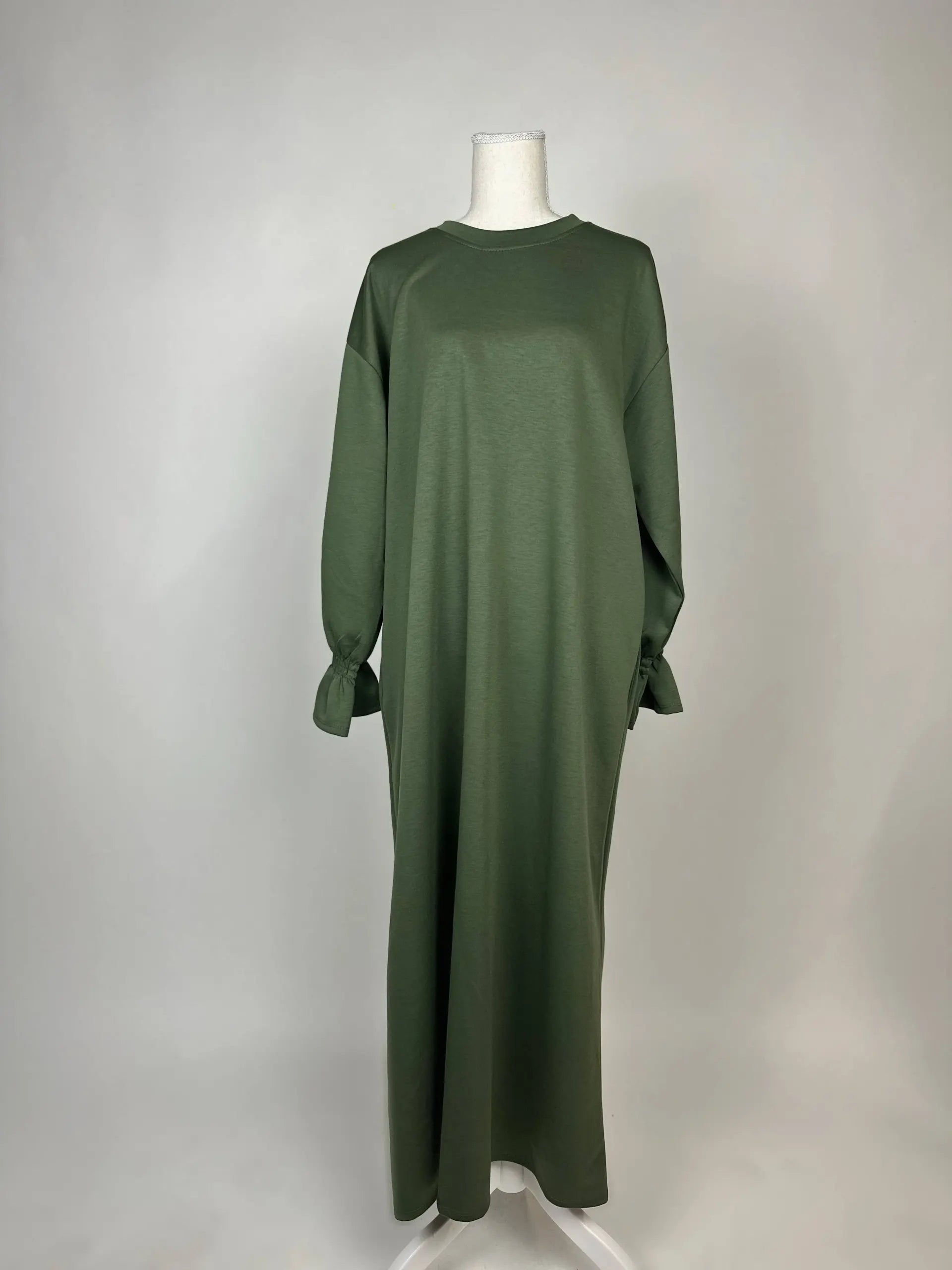 lange abaya mit rüschenbesatz und integrierten taschen aus poly-viskose-stretch, maxi-länge