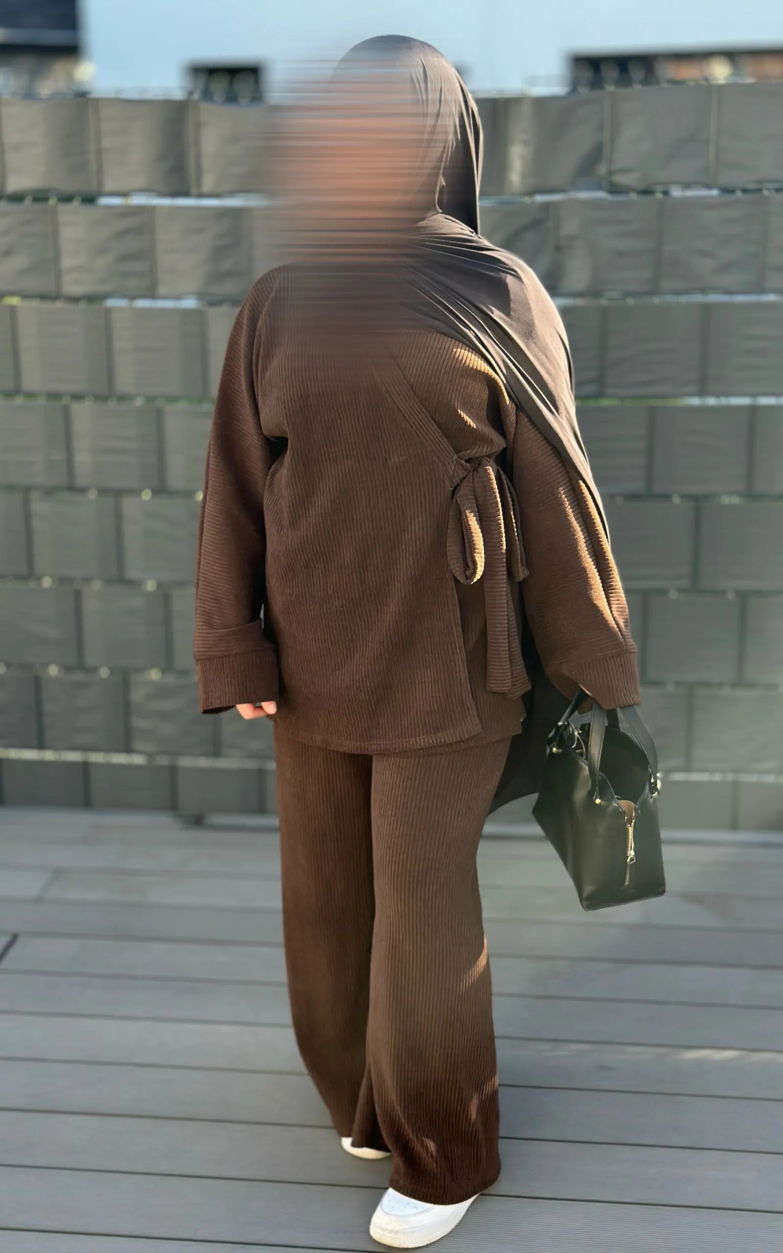 Zweiteiler Cordstoff Oberteil 87 cm, Hose 100 cm Größe 34–44 Frontansicht