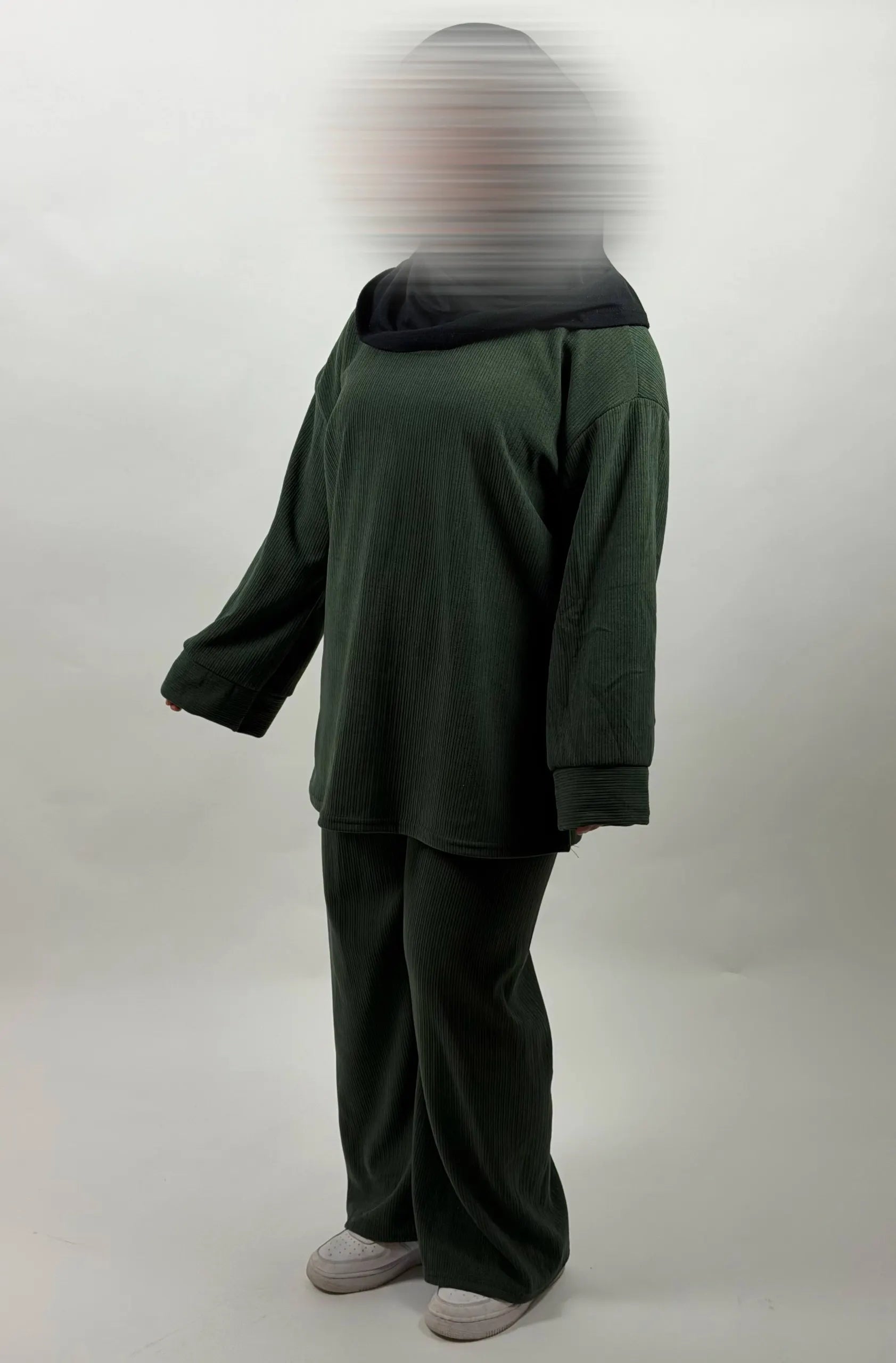 zweiteiler aus cordstoff mit langem oberteil (87 cm) und hose (100 cm), herbst/winter