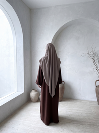 braune abaya aus jazz-stoff mit ballonärmeln, rückansicht