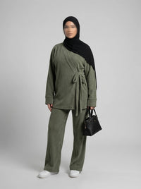 Zweiteiler cordstoff oberteil länge 87 cm, hose länge 100 cm front