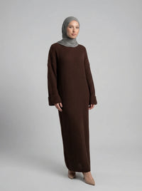 langes strickkleid aus 100% polyester, 1,35 m länge